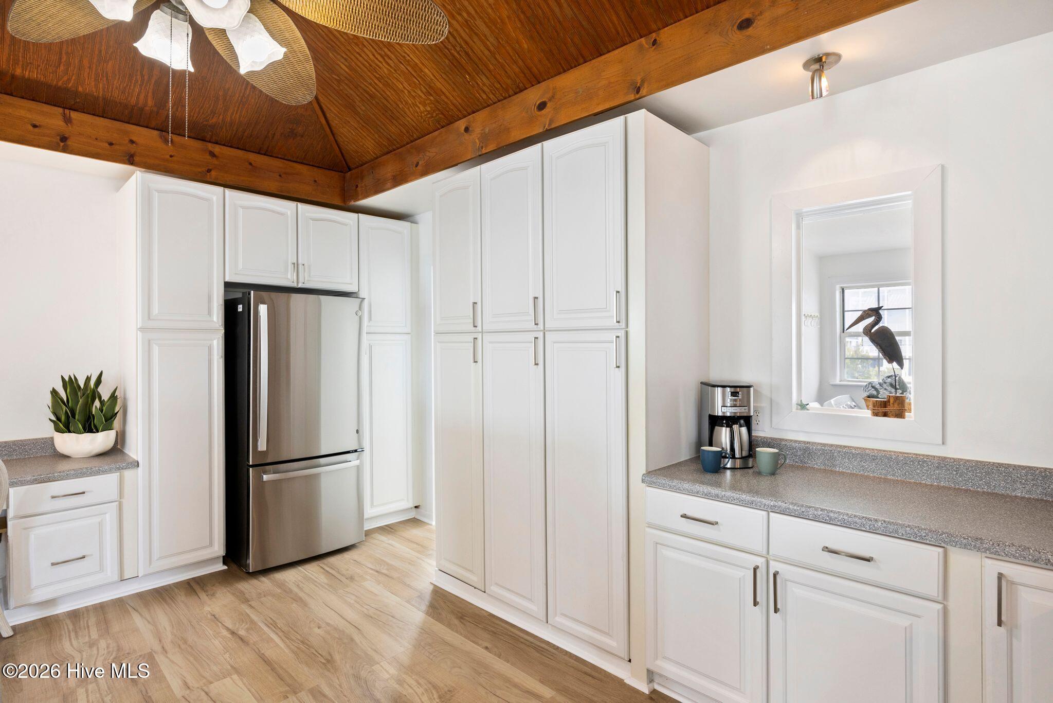 1202 Canal Drive Property Photo 13