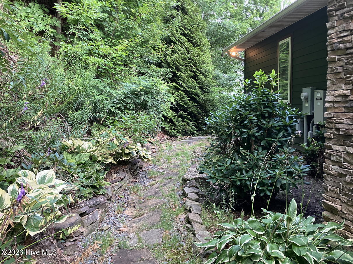 645 Outlook Road Property Photo 3
