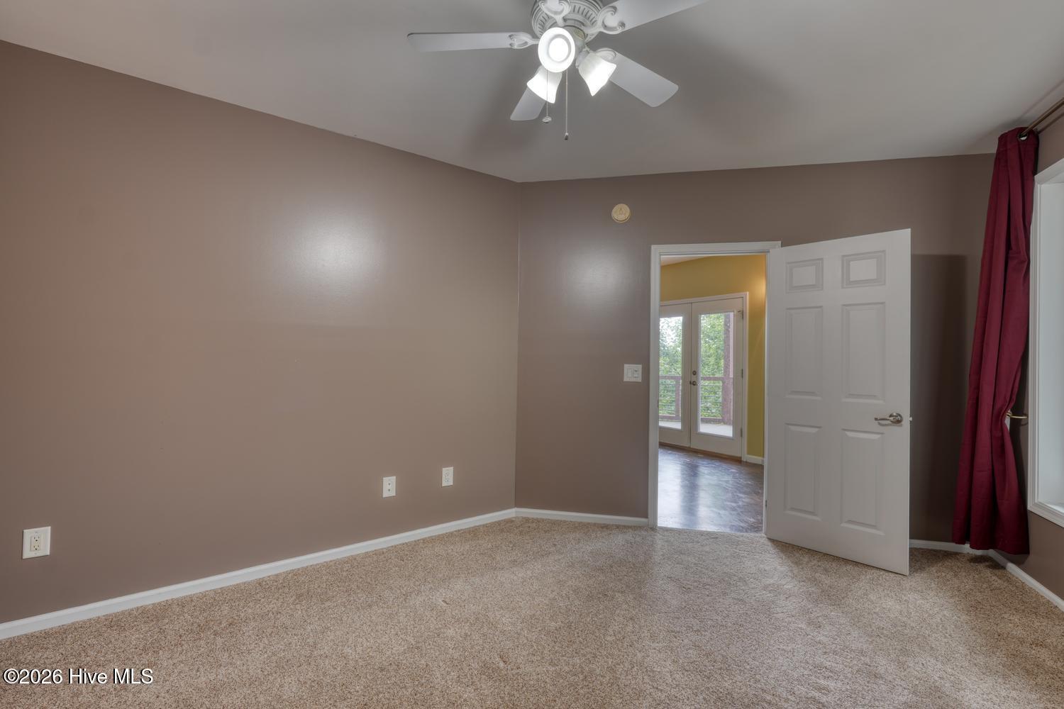 645 Outlook Road Property Photo 18