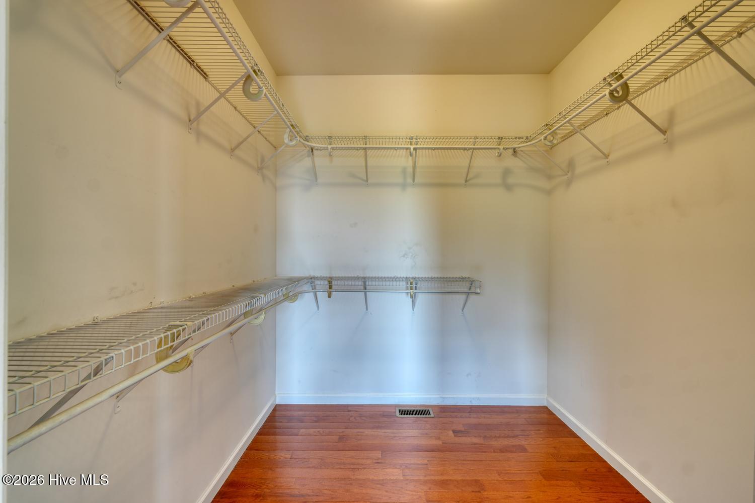 645 Outlook Road Property Photo 31