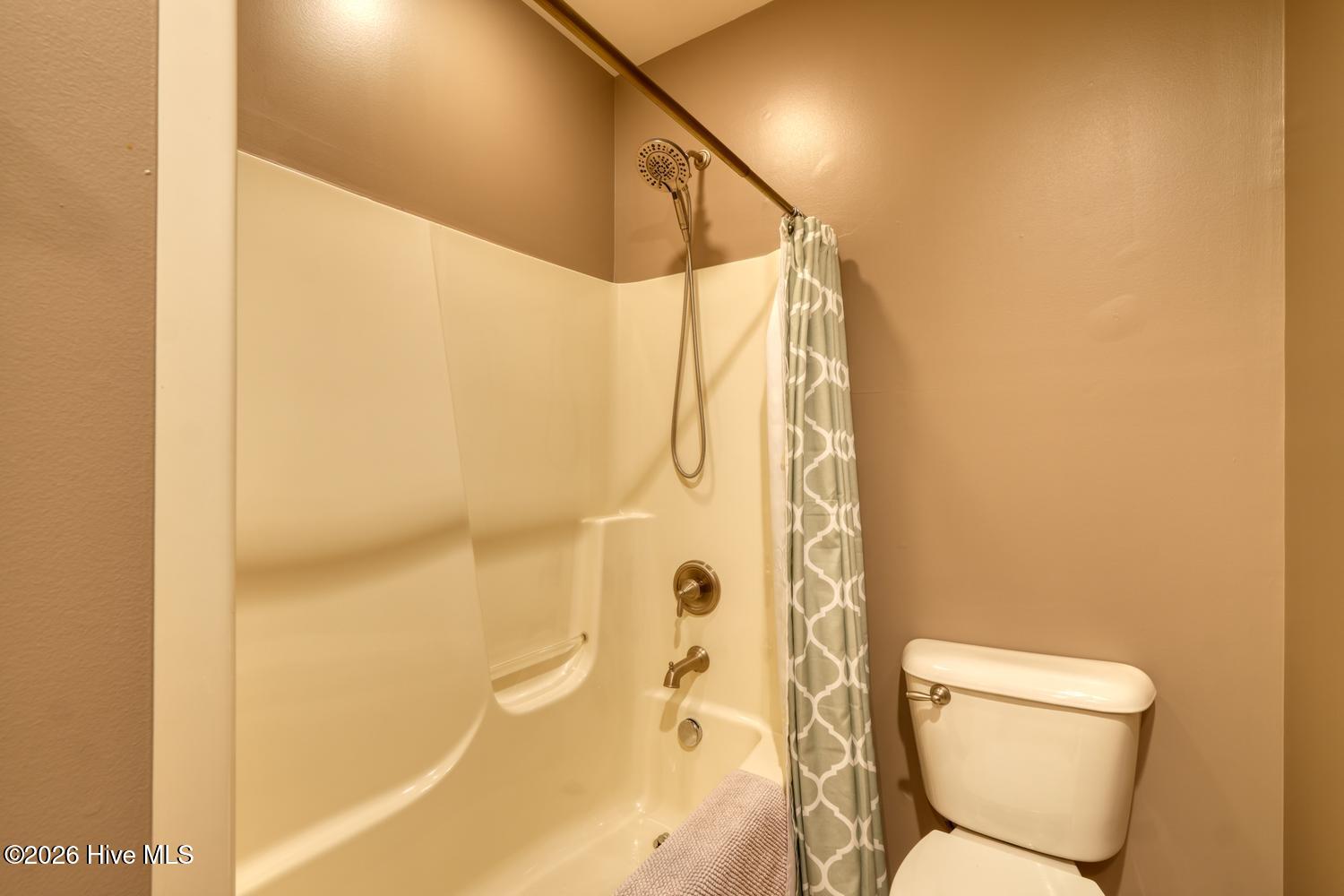 645 Outlook Road Property Photo 37