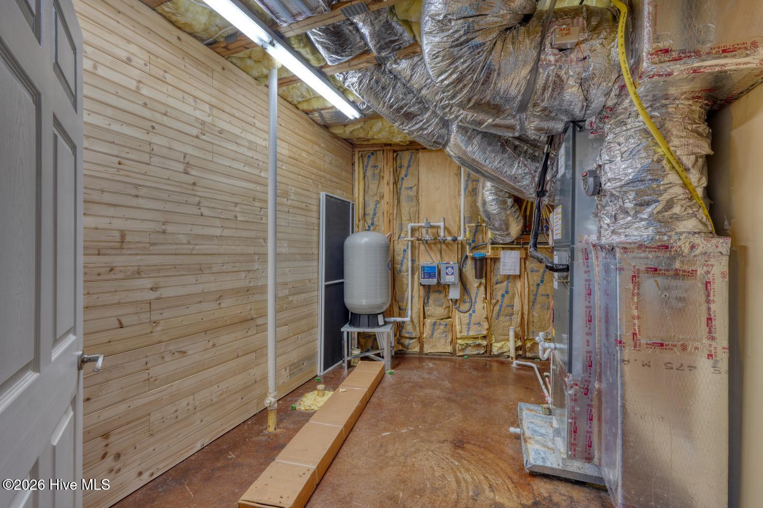 645 Outlook Road Property Photo 41