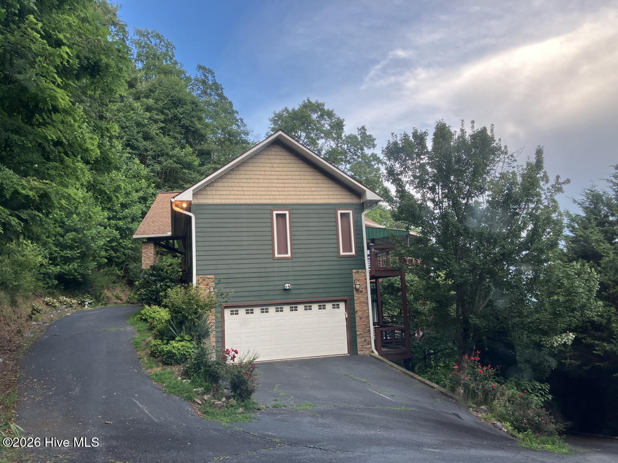 645 Outlook Road Property Photo 46