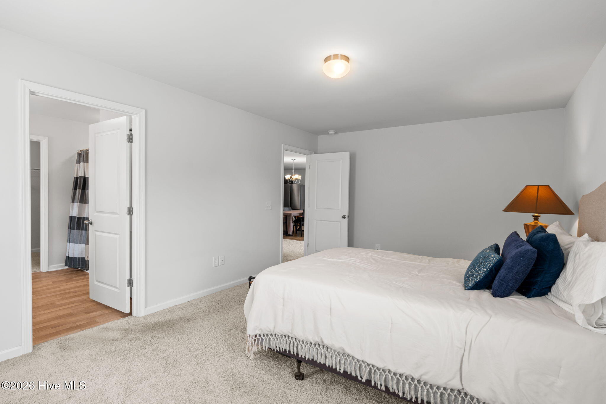 1568 W New Carraway Place Se Property Photo 12
