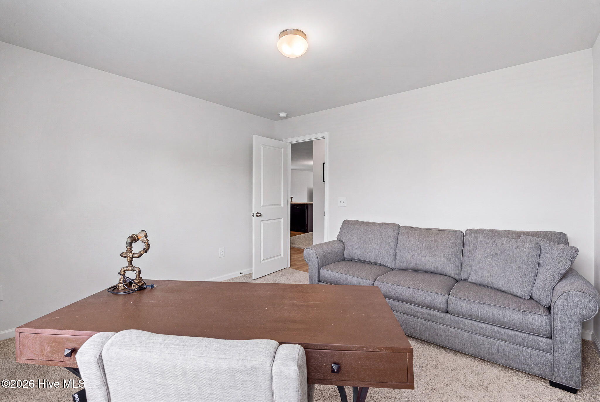 1568 W New Carraway Place Se Property Photo 22