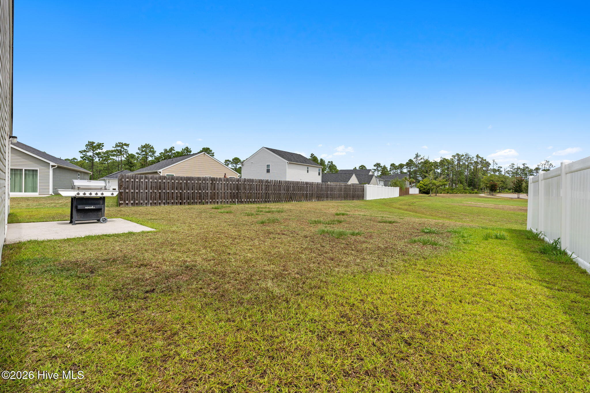 1568 W New Carraway Place Se Property Photo 31