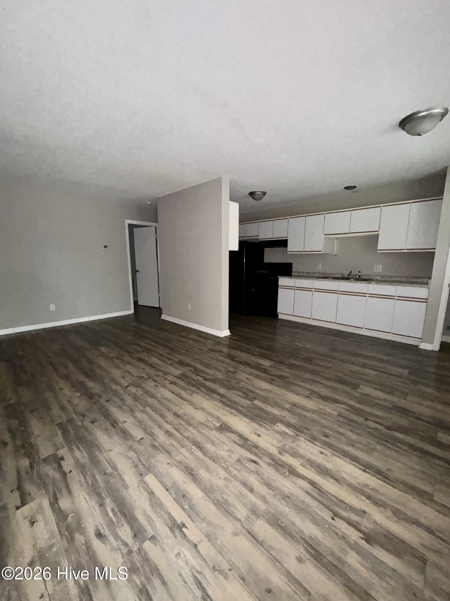 1010 Peed Drive 2 Property Photo 6