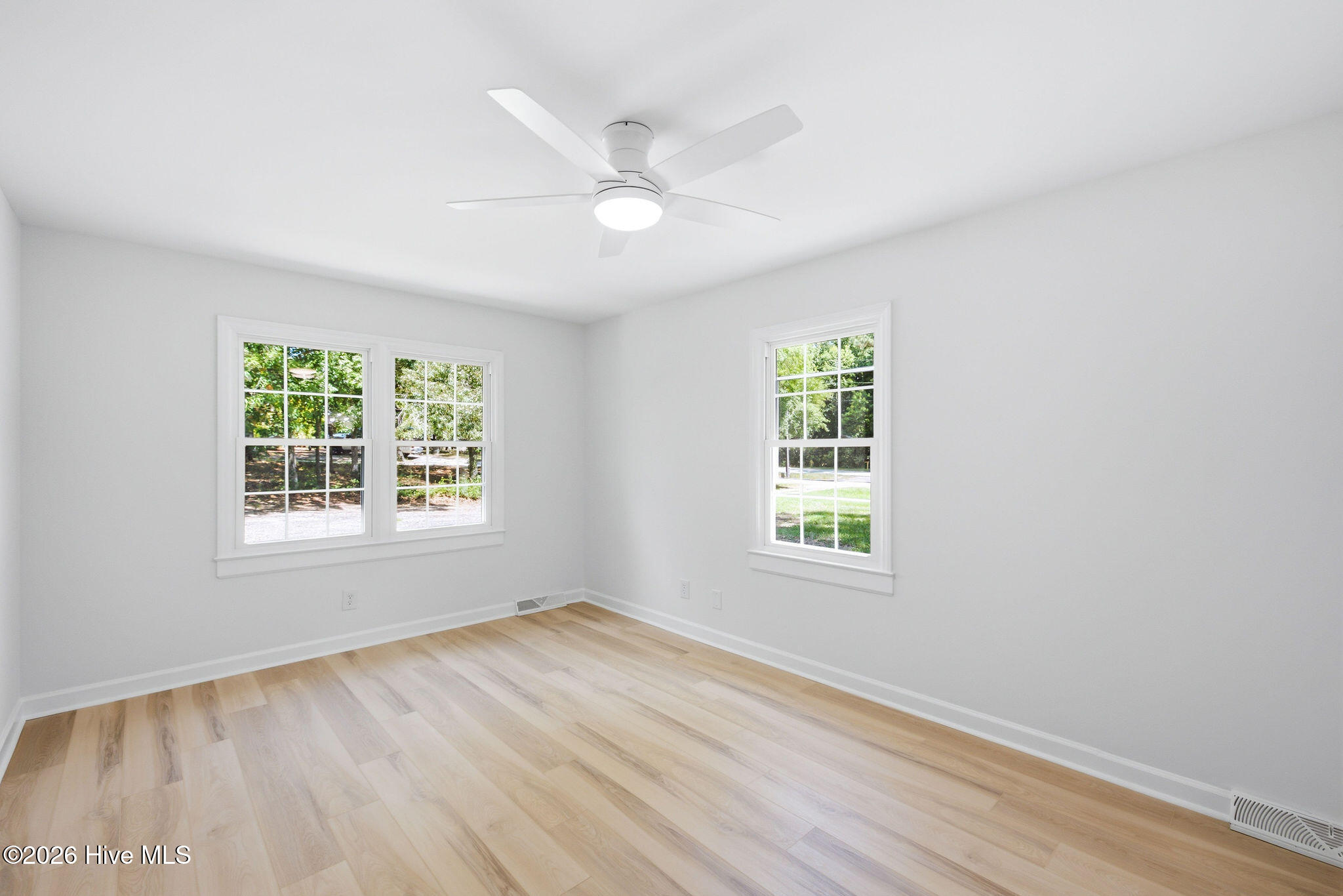 114 Country Place Road Property Photo 16