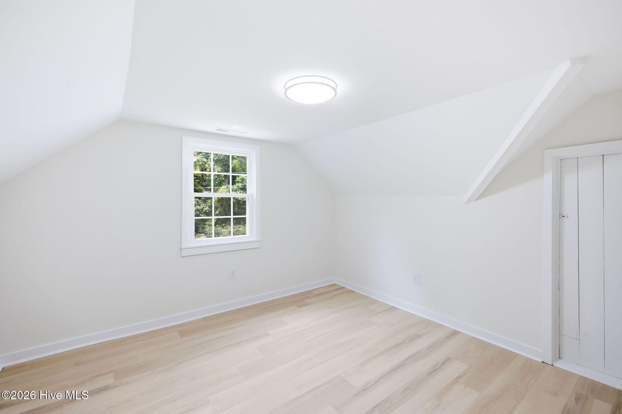114 Country Place Road Property Photo 25