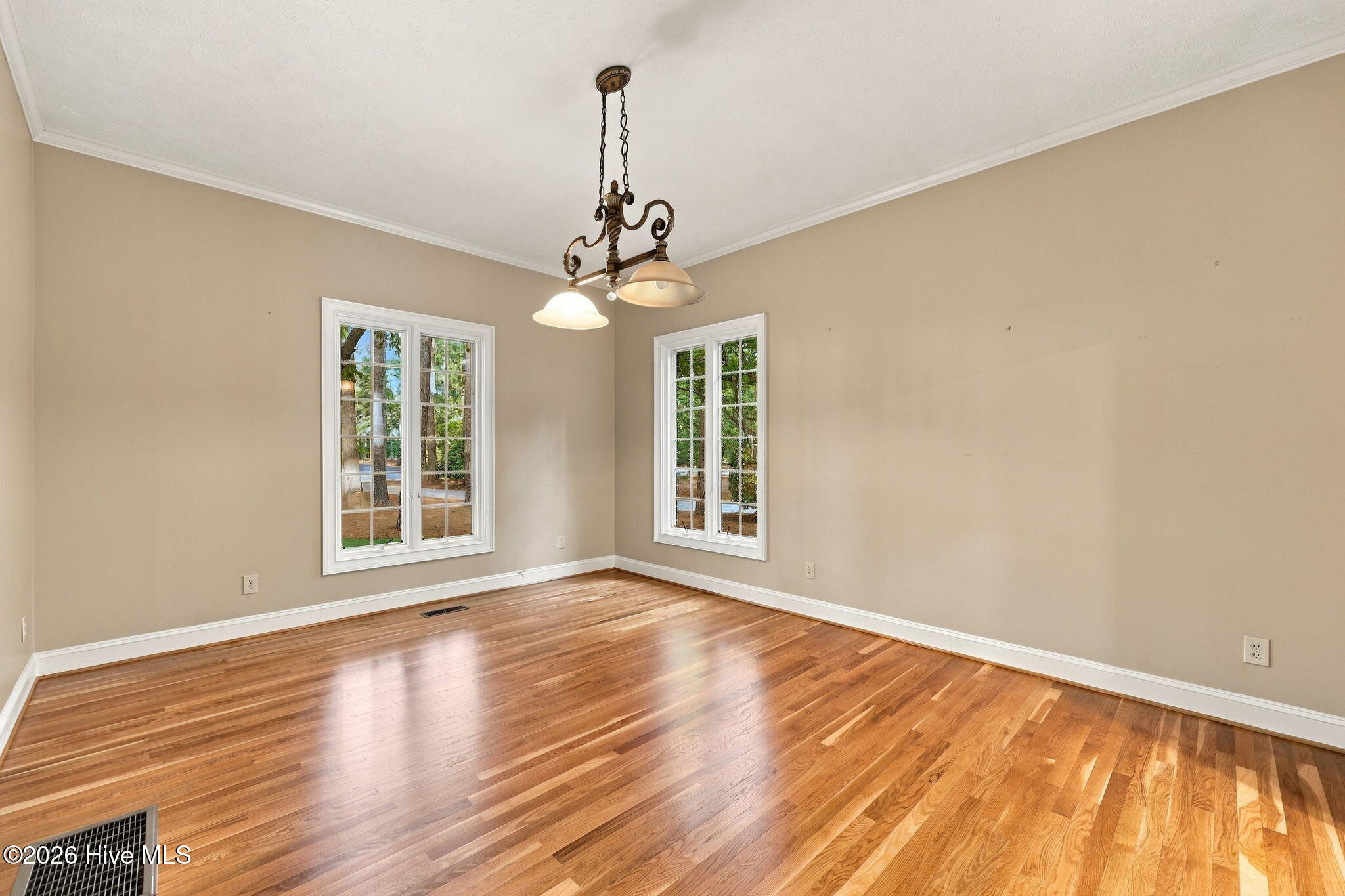 39 Devon Drive Property Photo 3