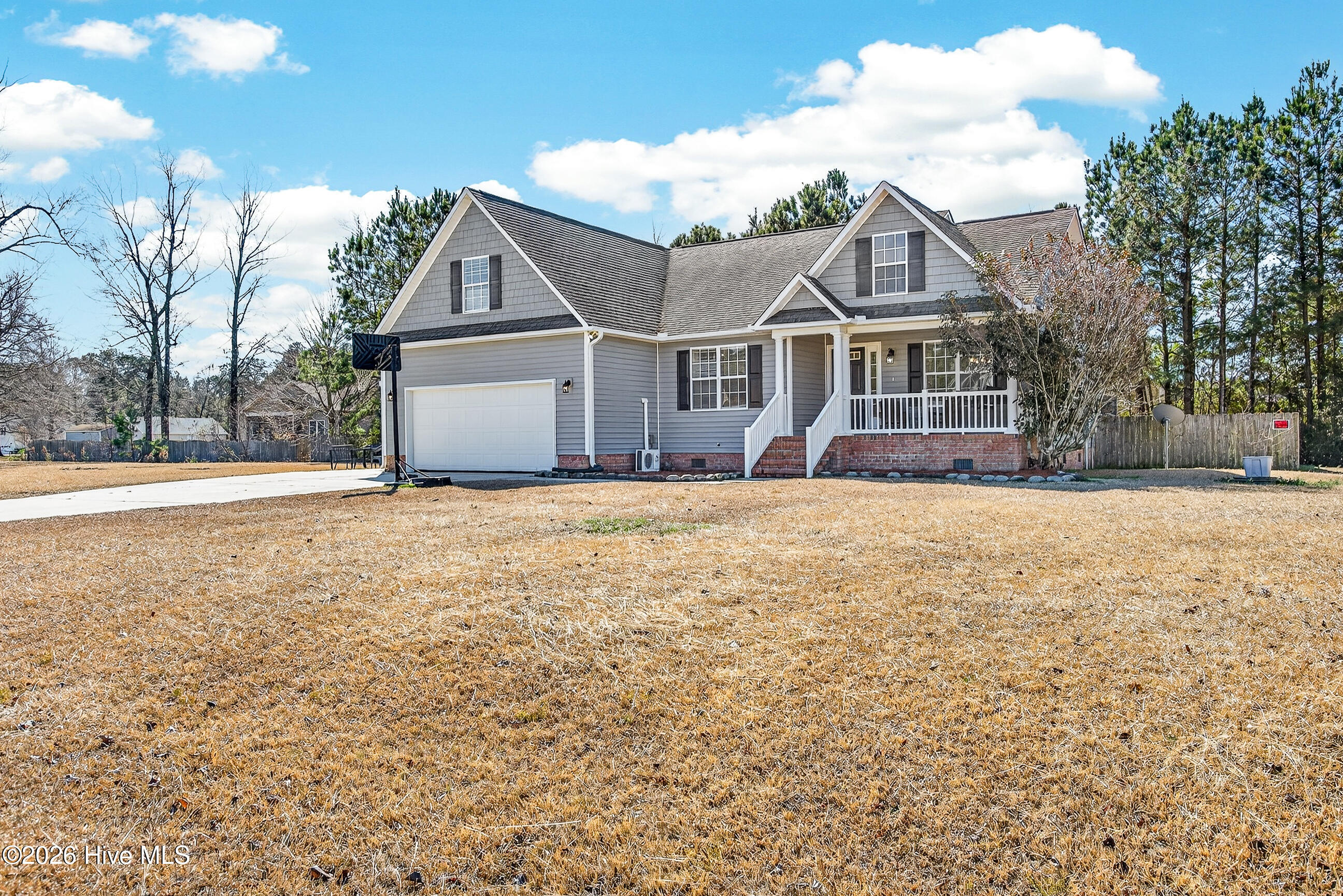 105 Mickey Court Property Photo 2