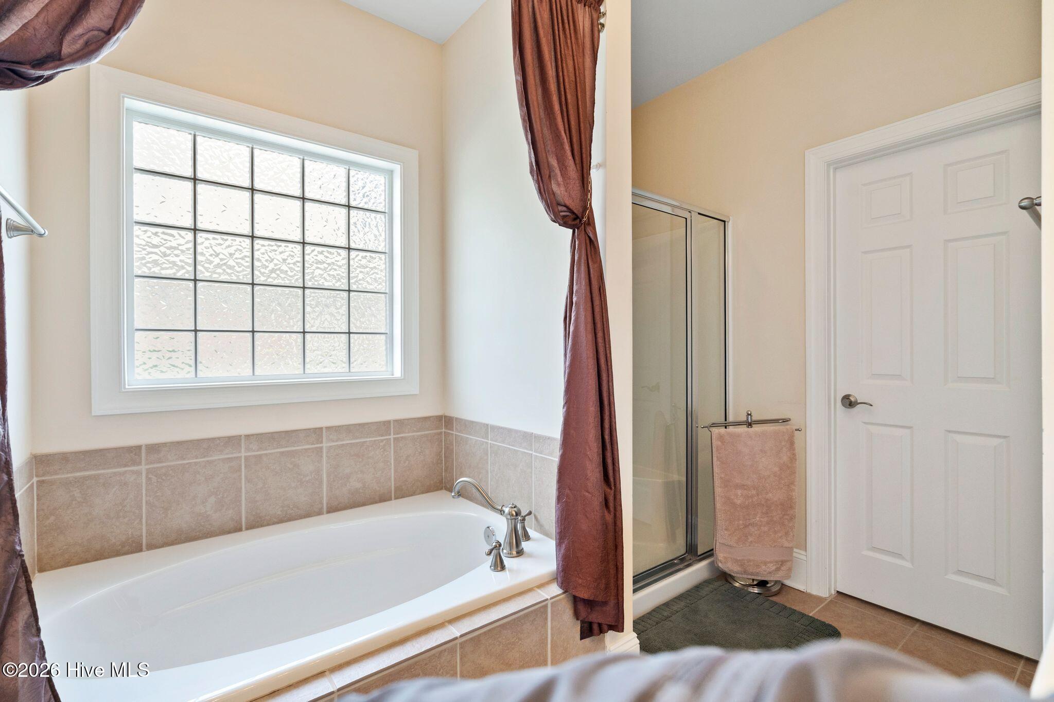 354 Windchime Drive Property Photo 33