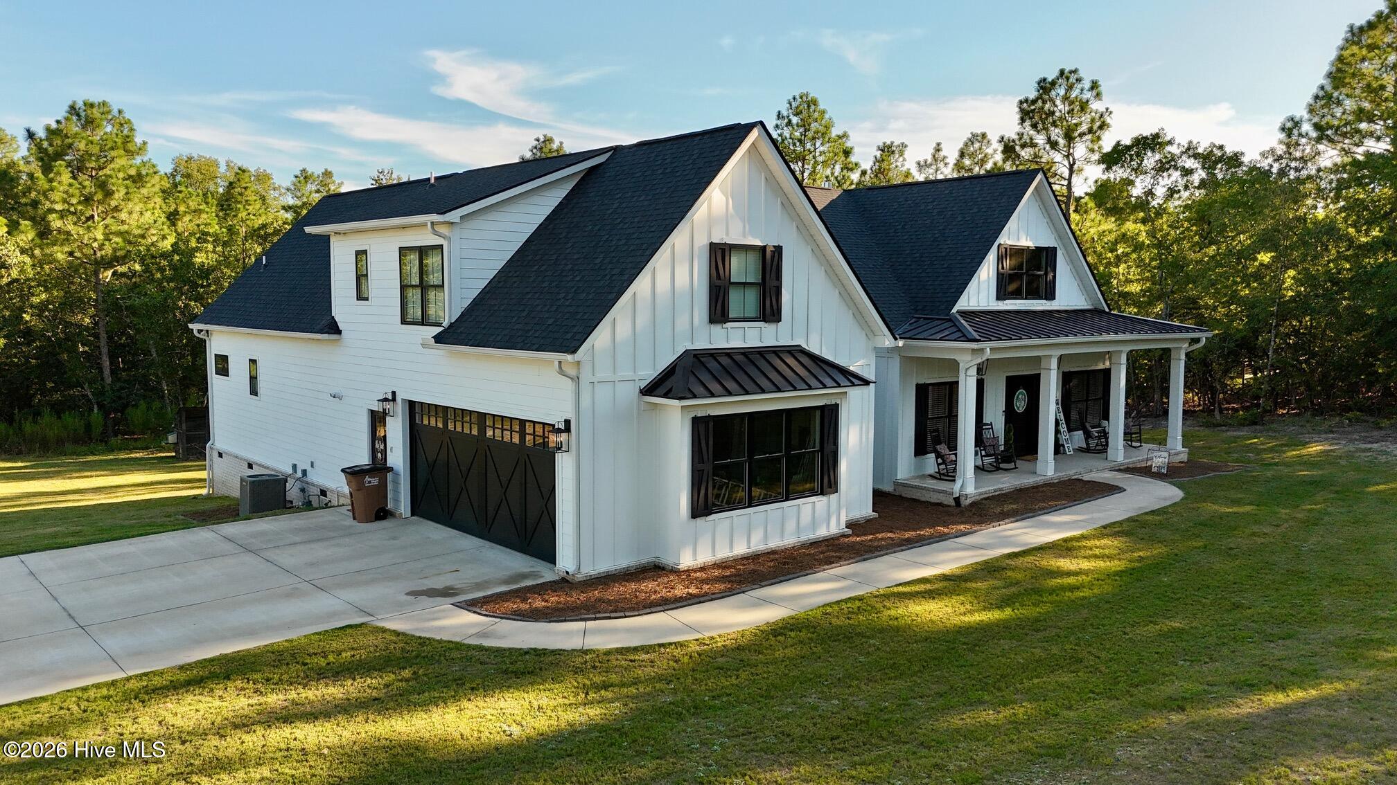 6523 Pony Trail Property Photo 4