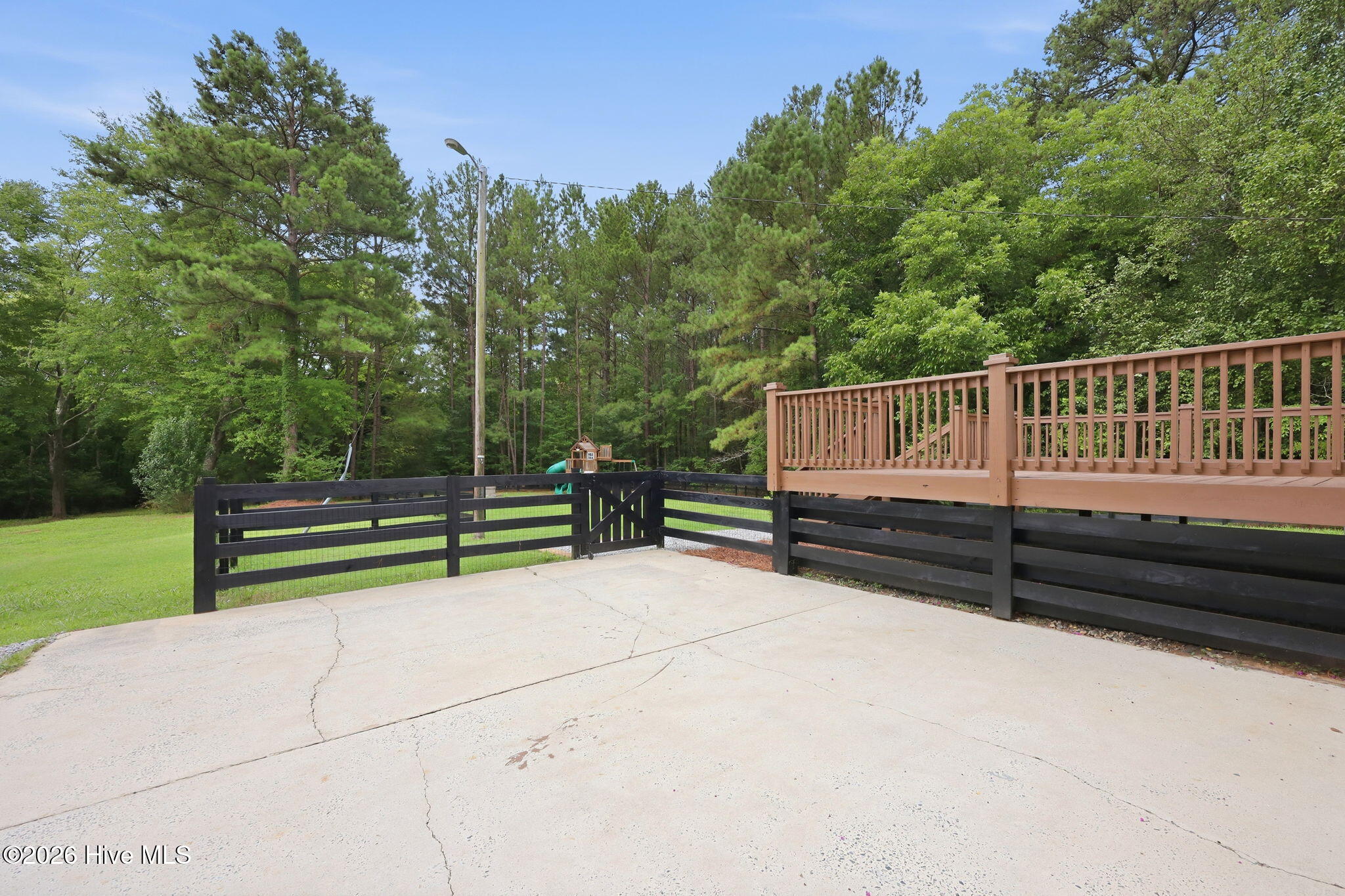1191 Henley Road Property Photo 43