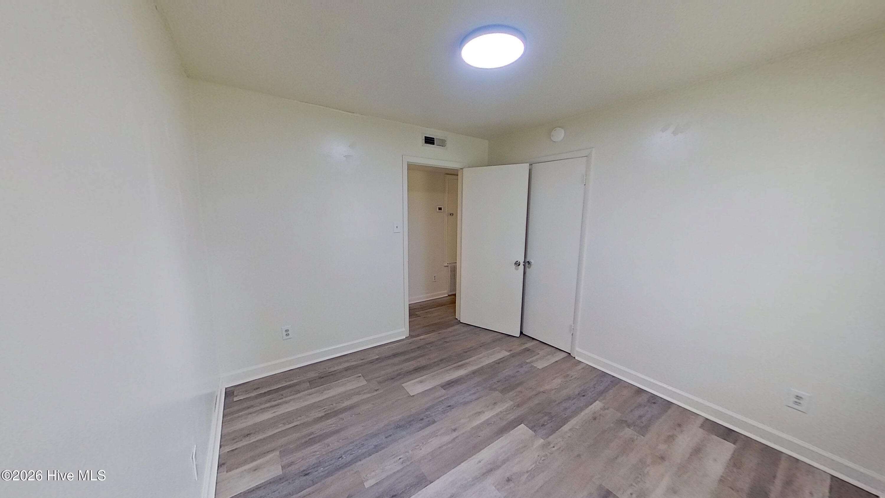 2909 Spaulding Drive Property Photo 13