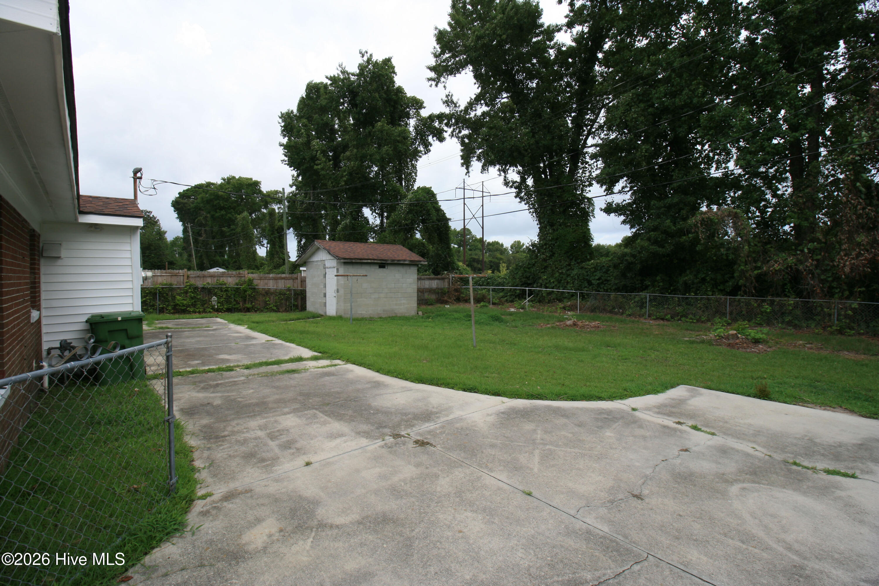 2909 Spaulding Drive Property Photo 22