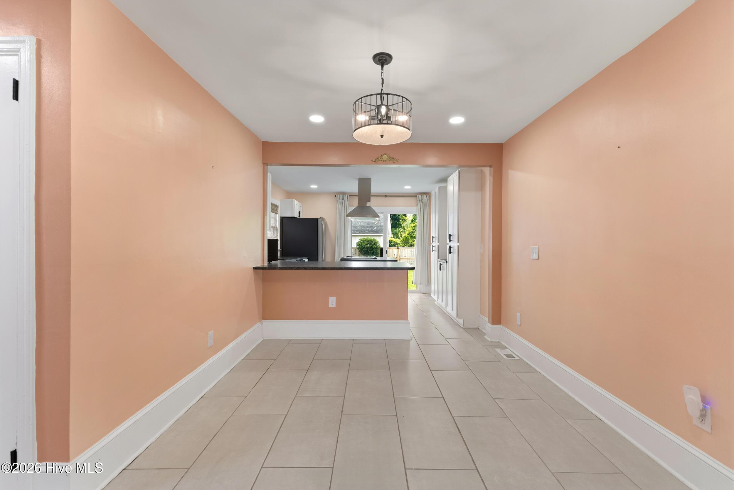 4109 Peachtree Avenue Property Photo 12