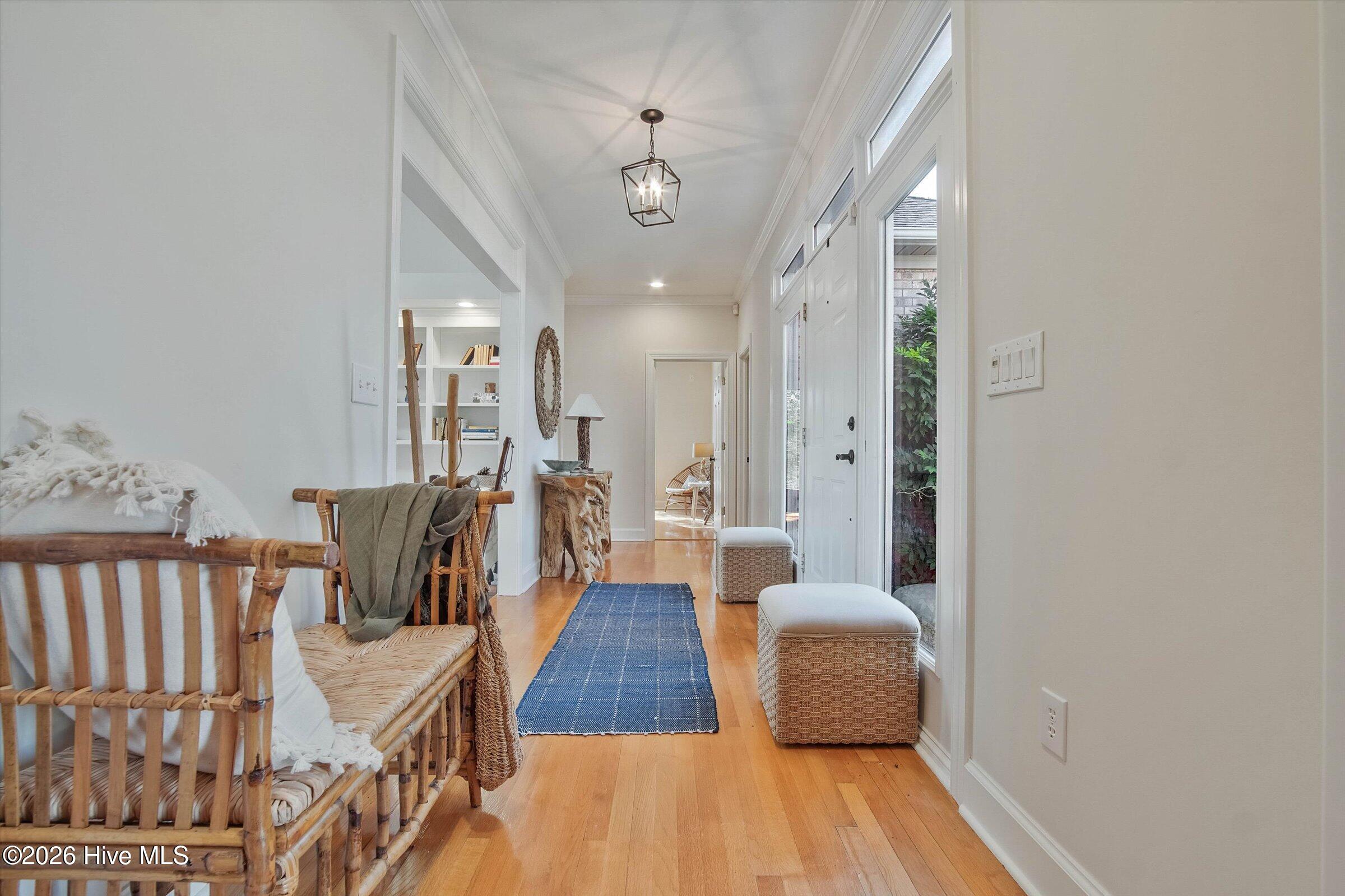 1231 Greenbriar Place Property Photo 7