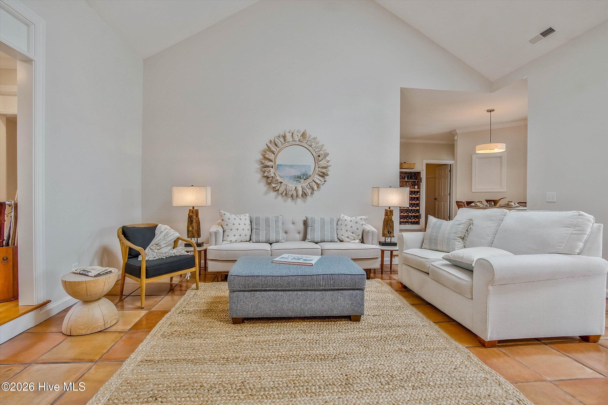1231 Greenbriar Place Property Photo 10