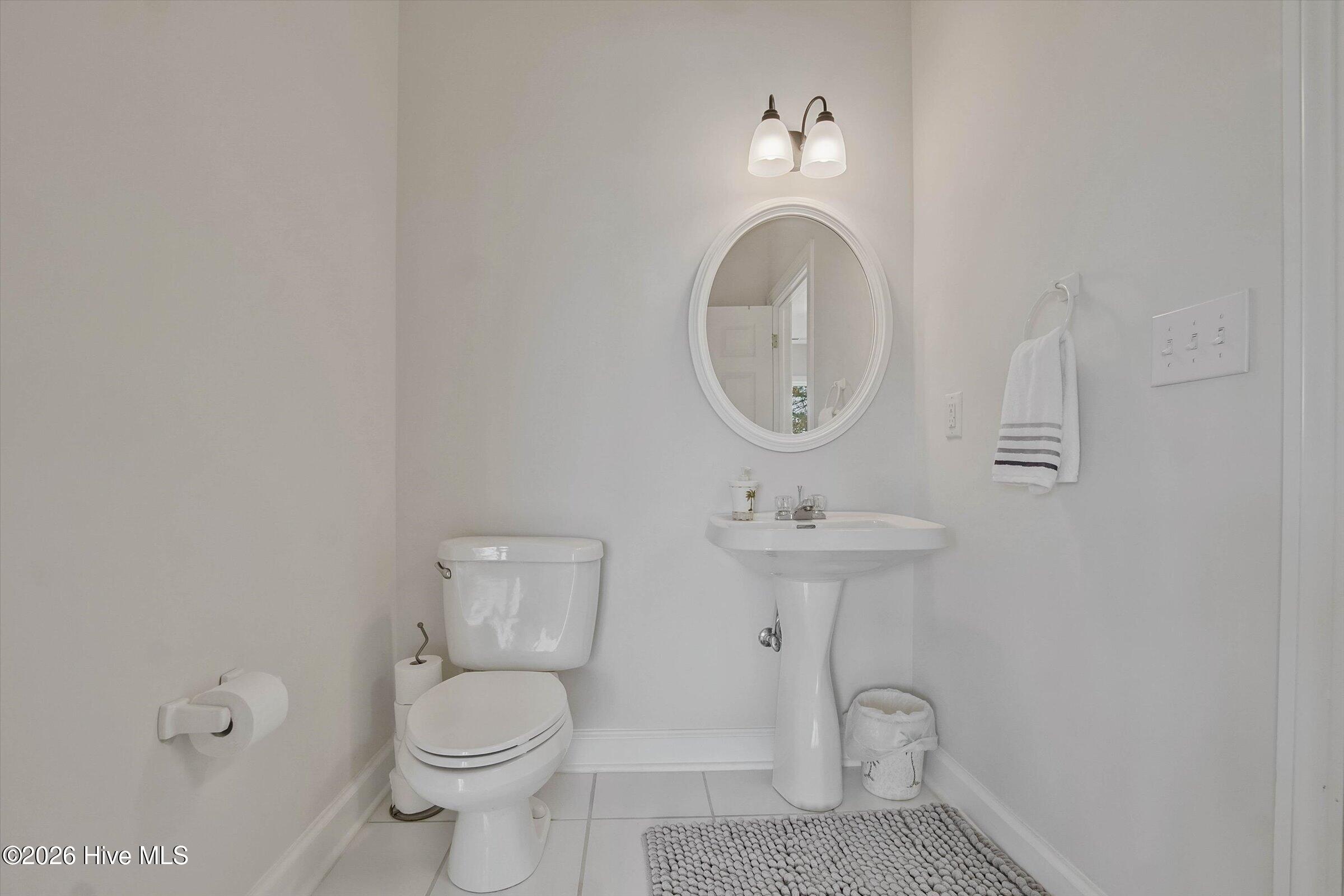 1231 Greenbriar Place Property Photo 23