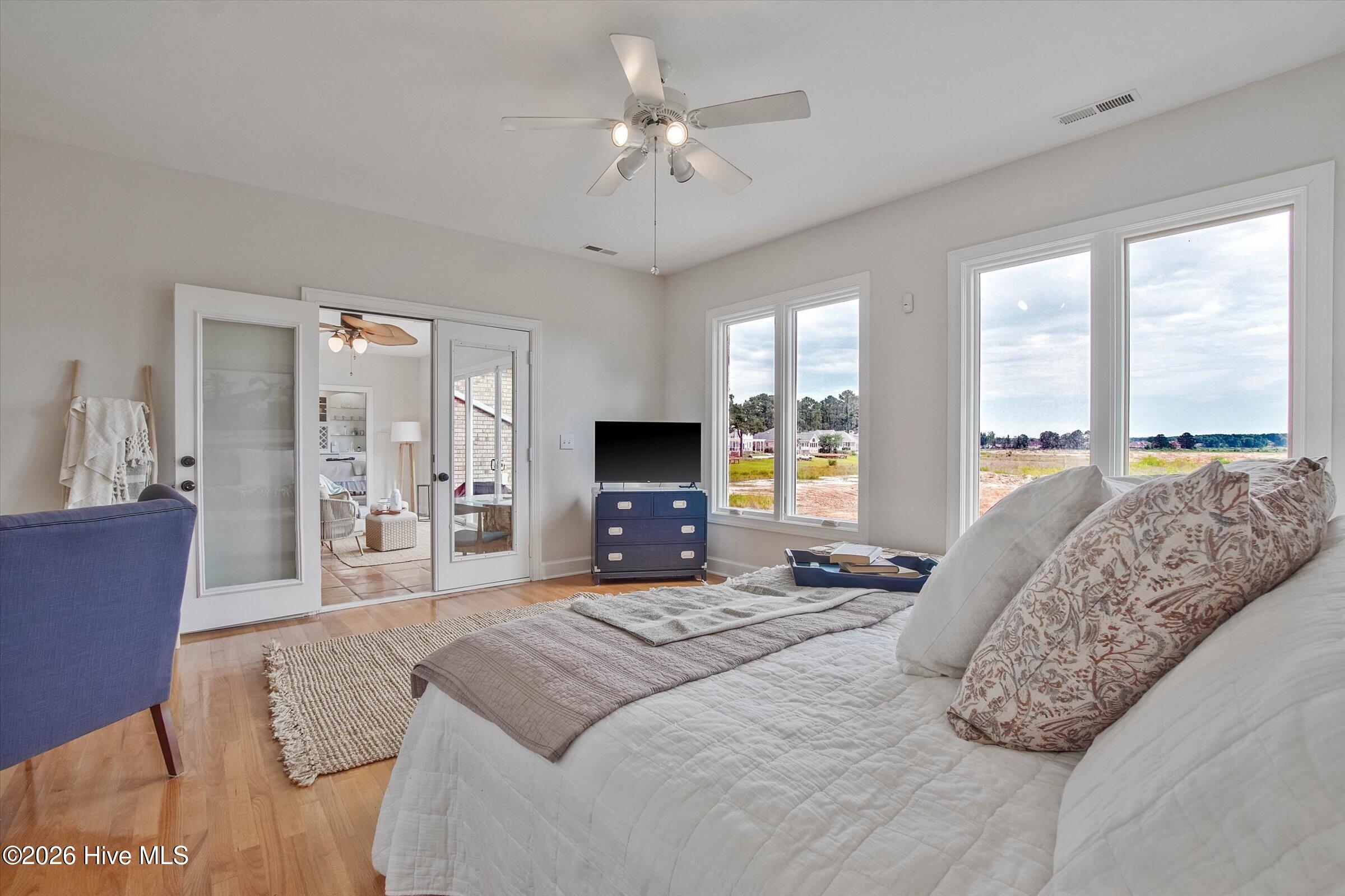 1231 Greenbriar Place Property Photo 33
