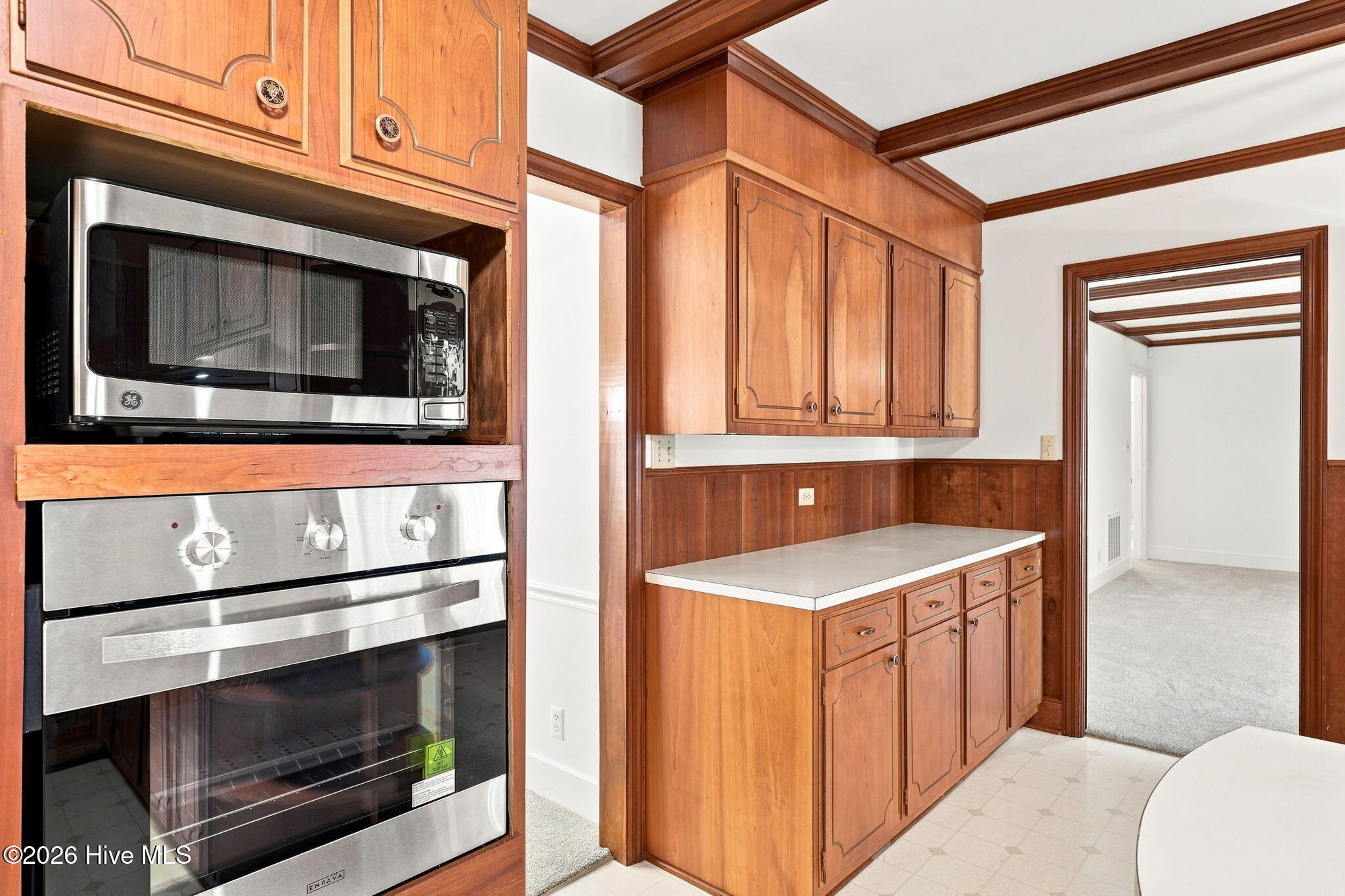 12421 Appin Road Property Photo 8