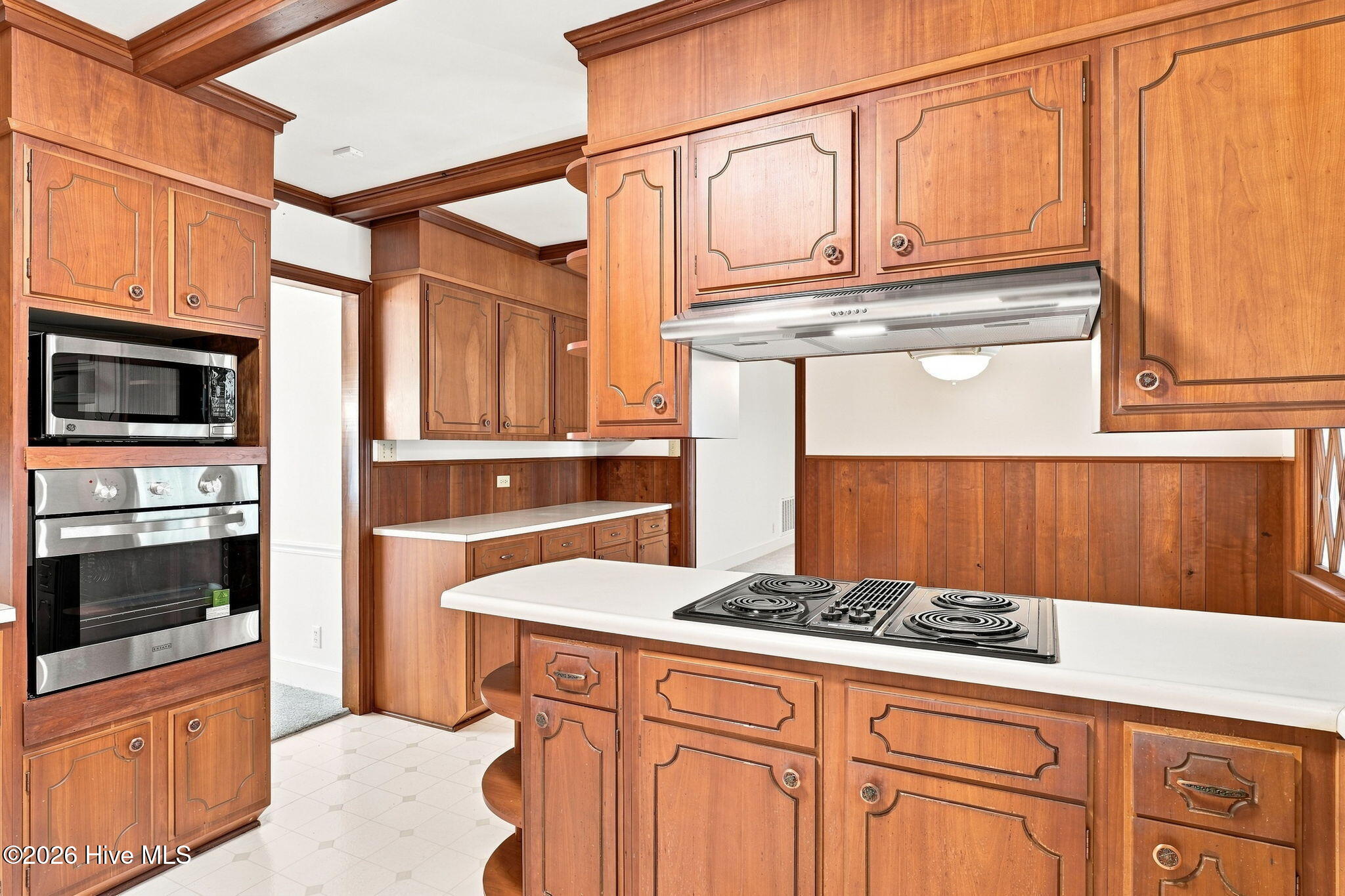 12421 Appin Road Property Photo 10