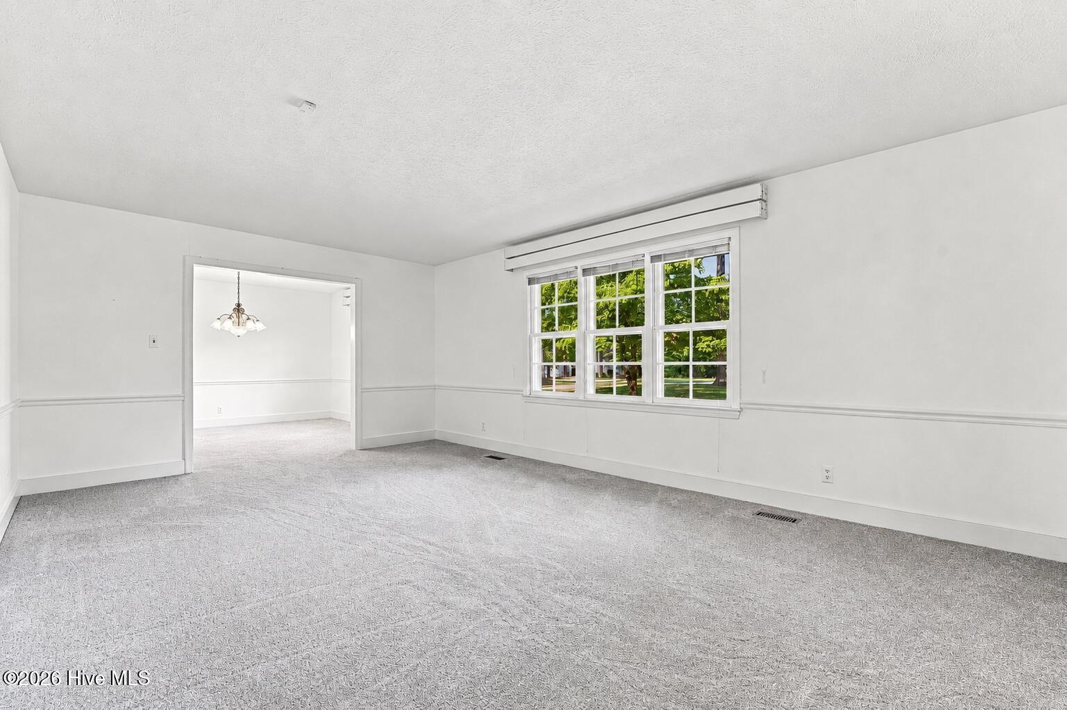 12421 Appin Road Property Photo 14