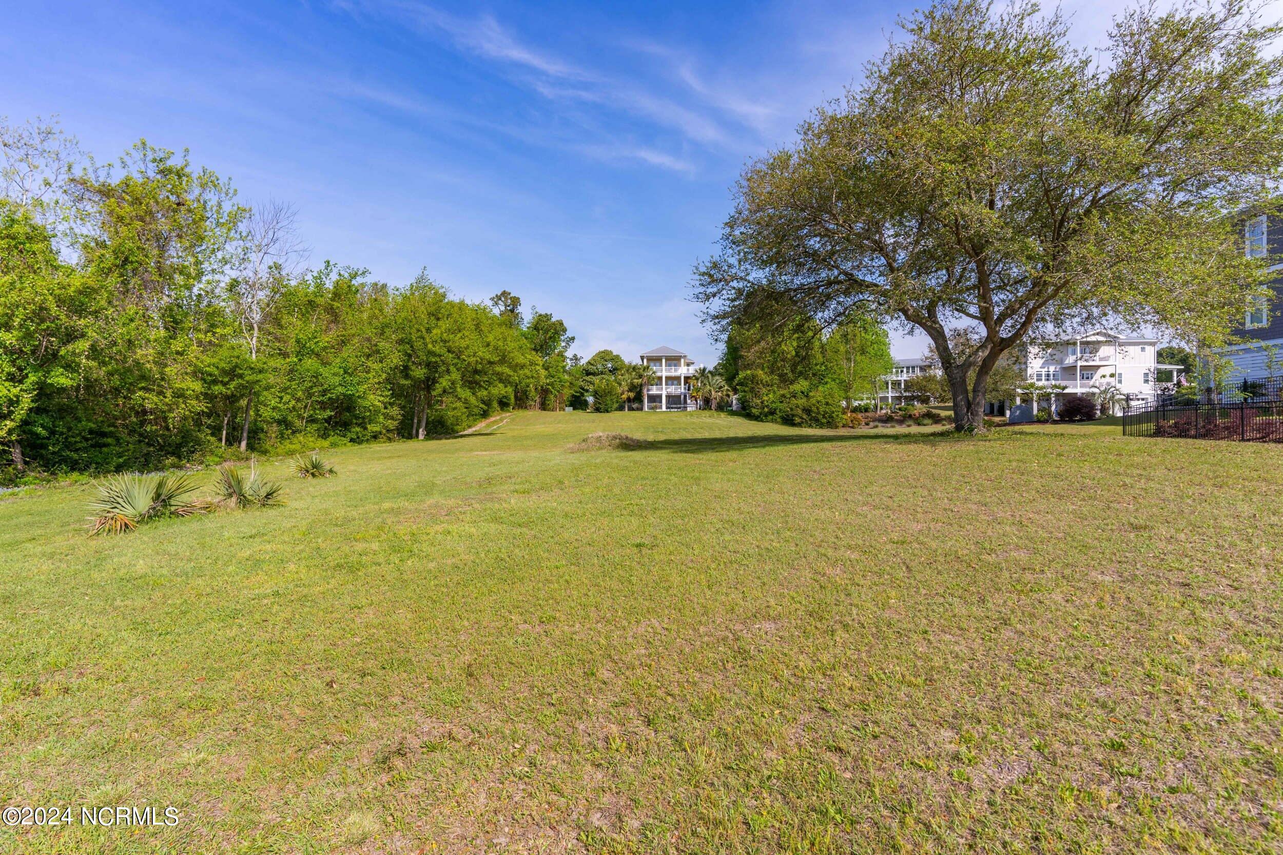 125 2 Dogwood Lane Property Photo 17