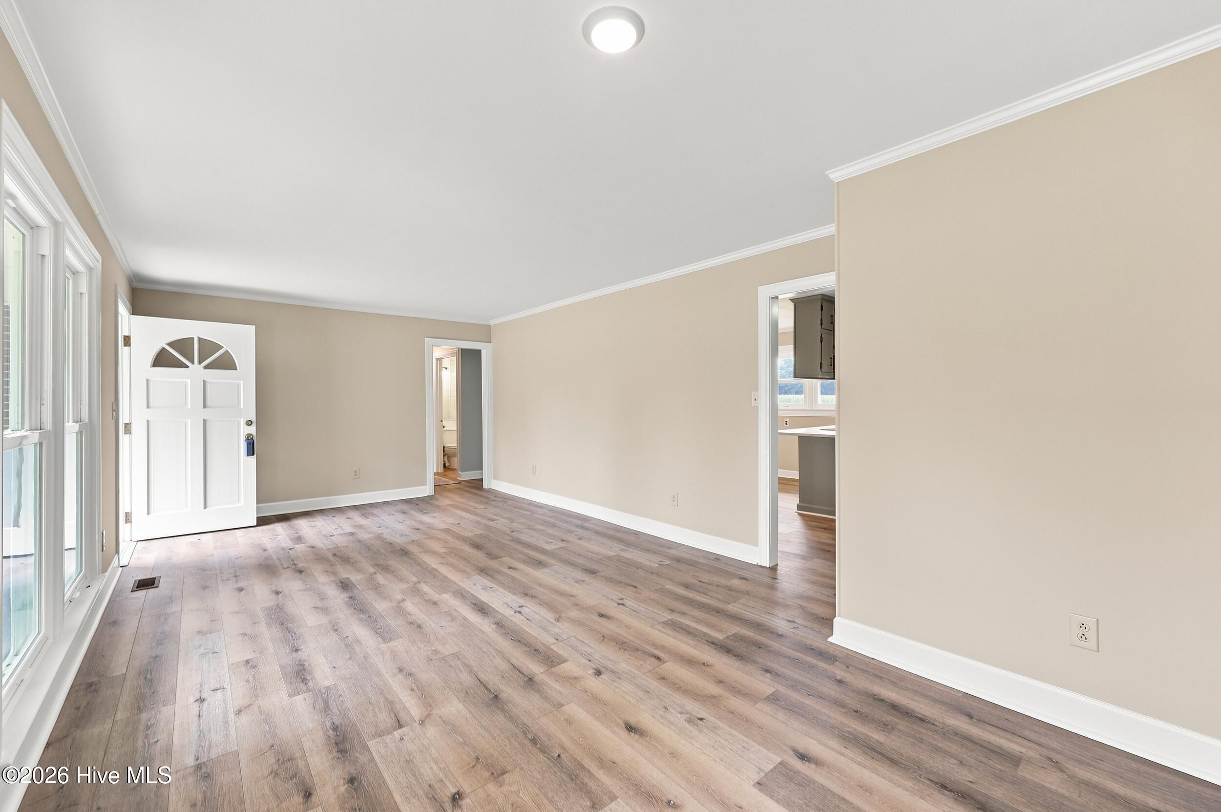 1258 Us Highway 158 E Property Photo 10