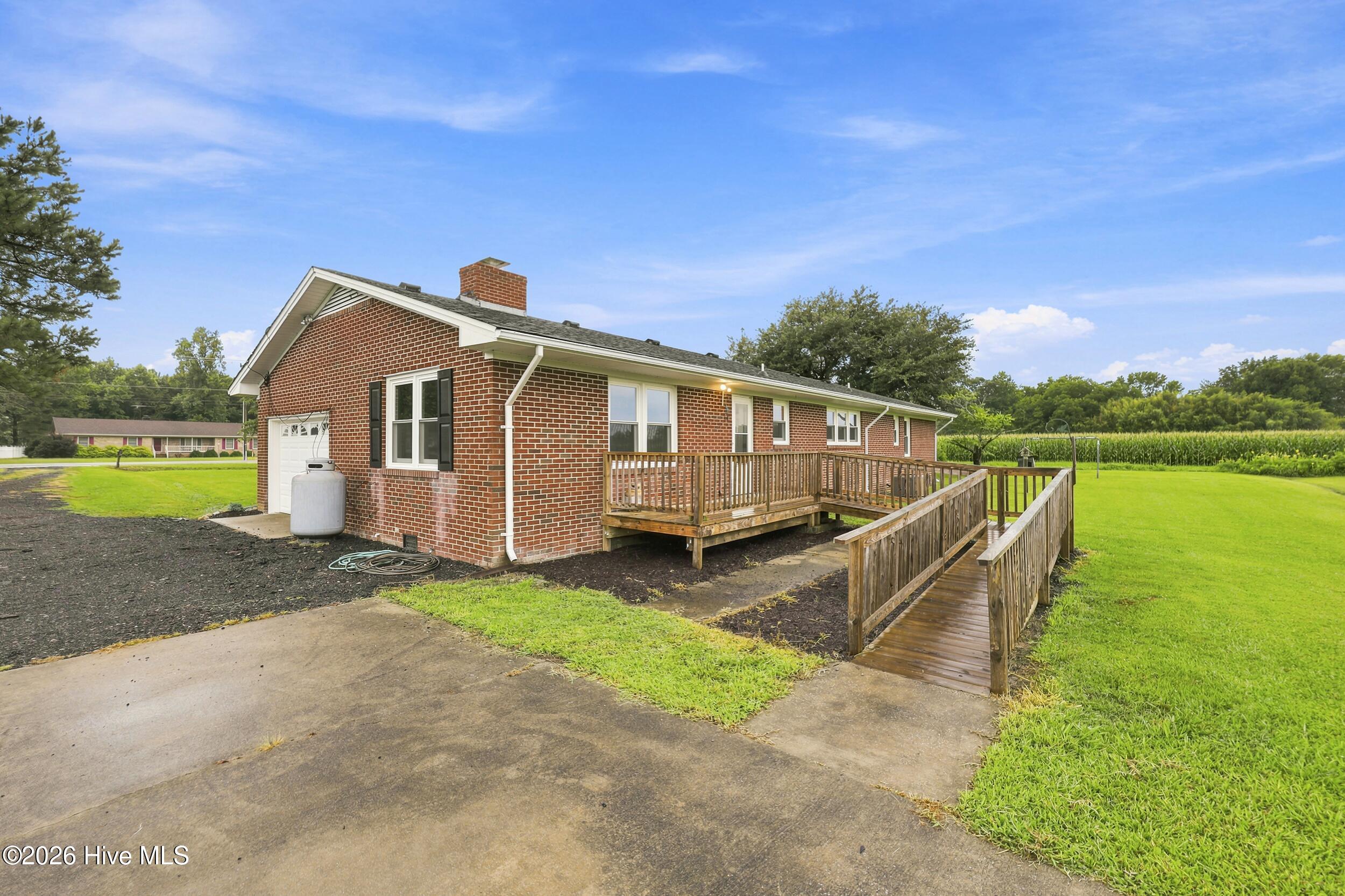 1258 Us Highway 158 E Property Photo 40