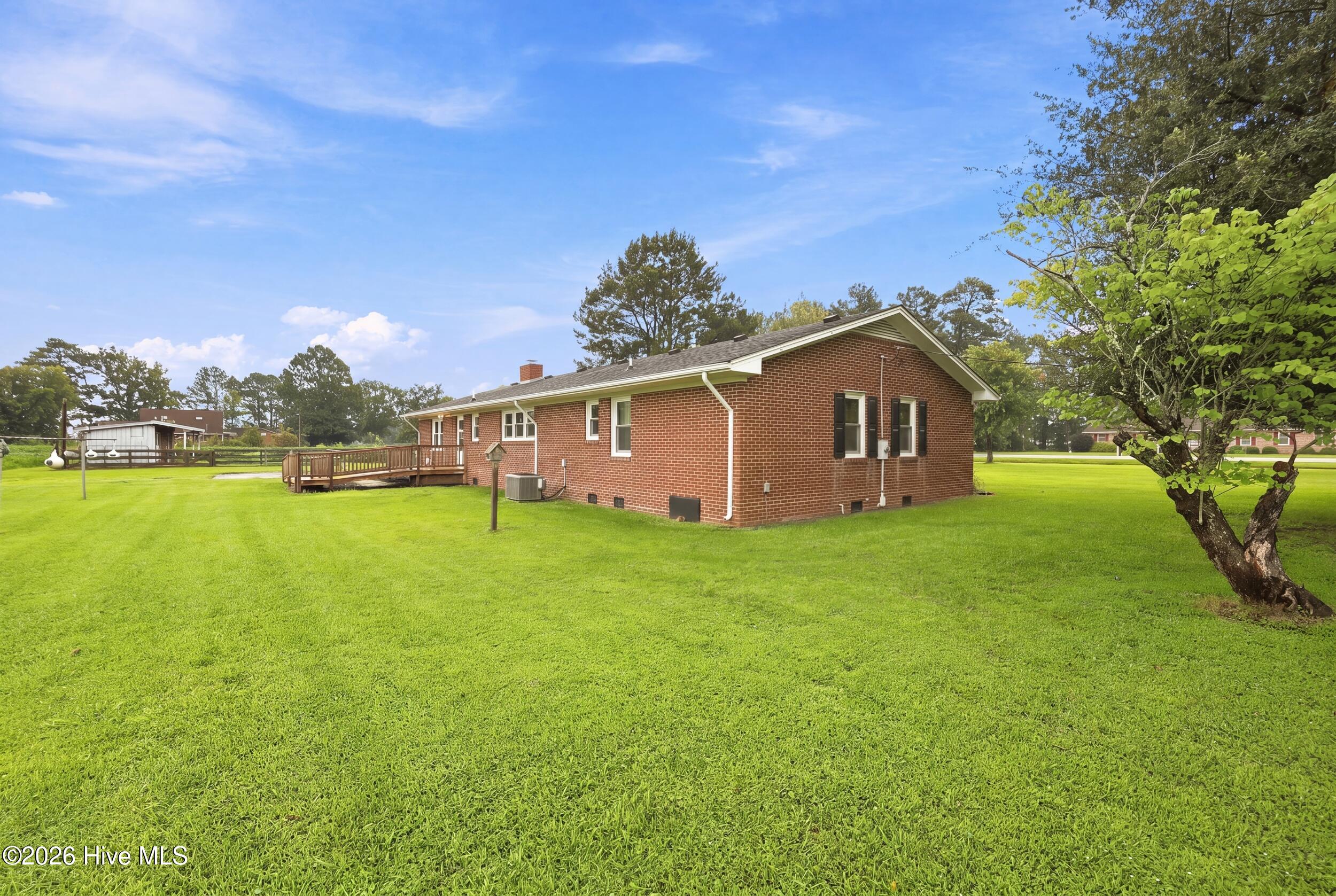 1258 Us Highway 158 E Property Photo 42