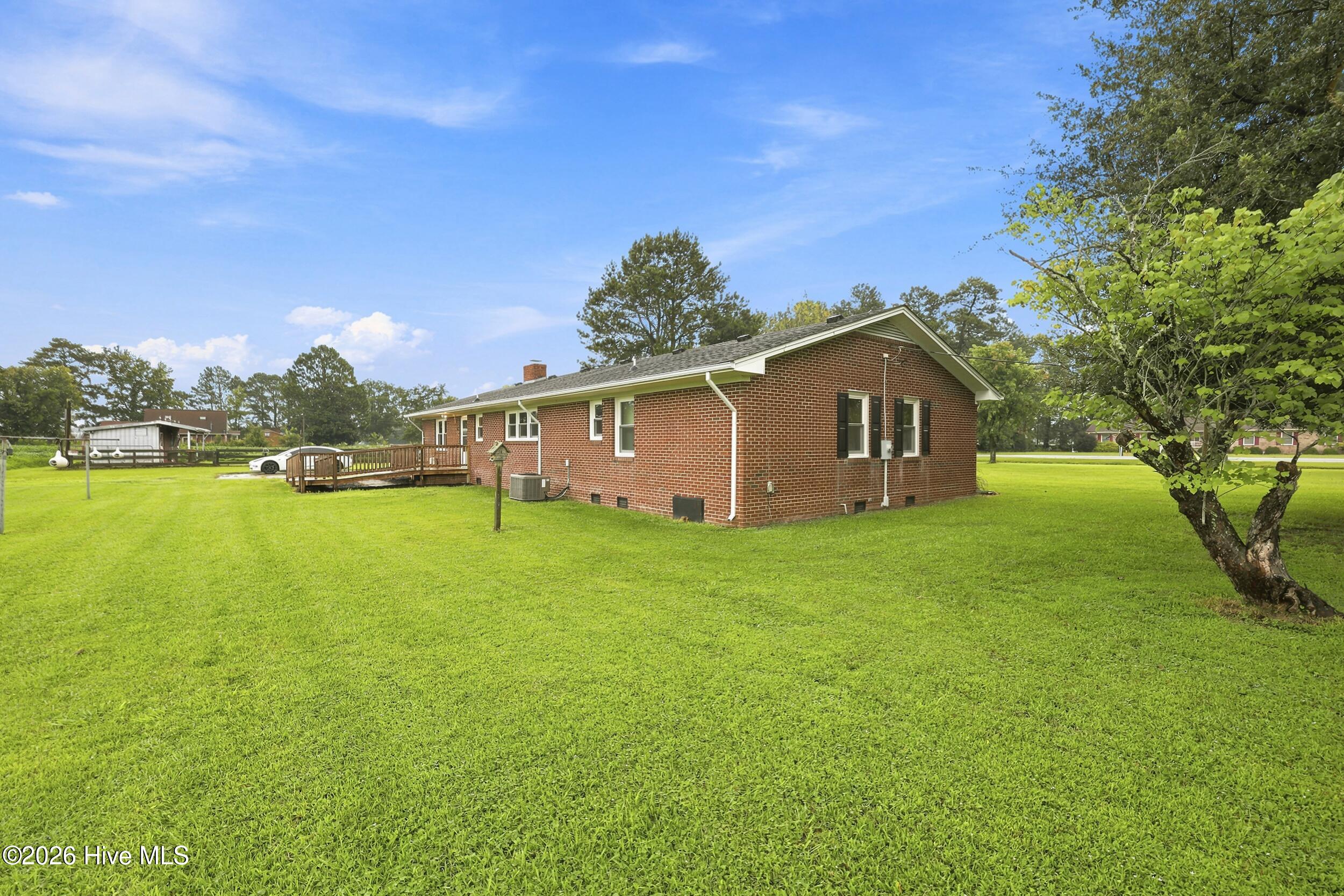 1258 Us Highway 158 E Property Photo 43