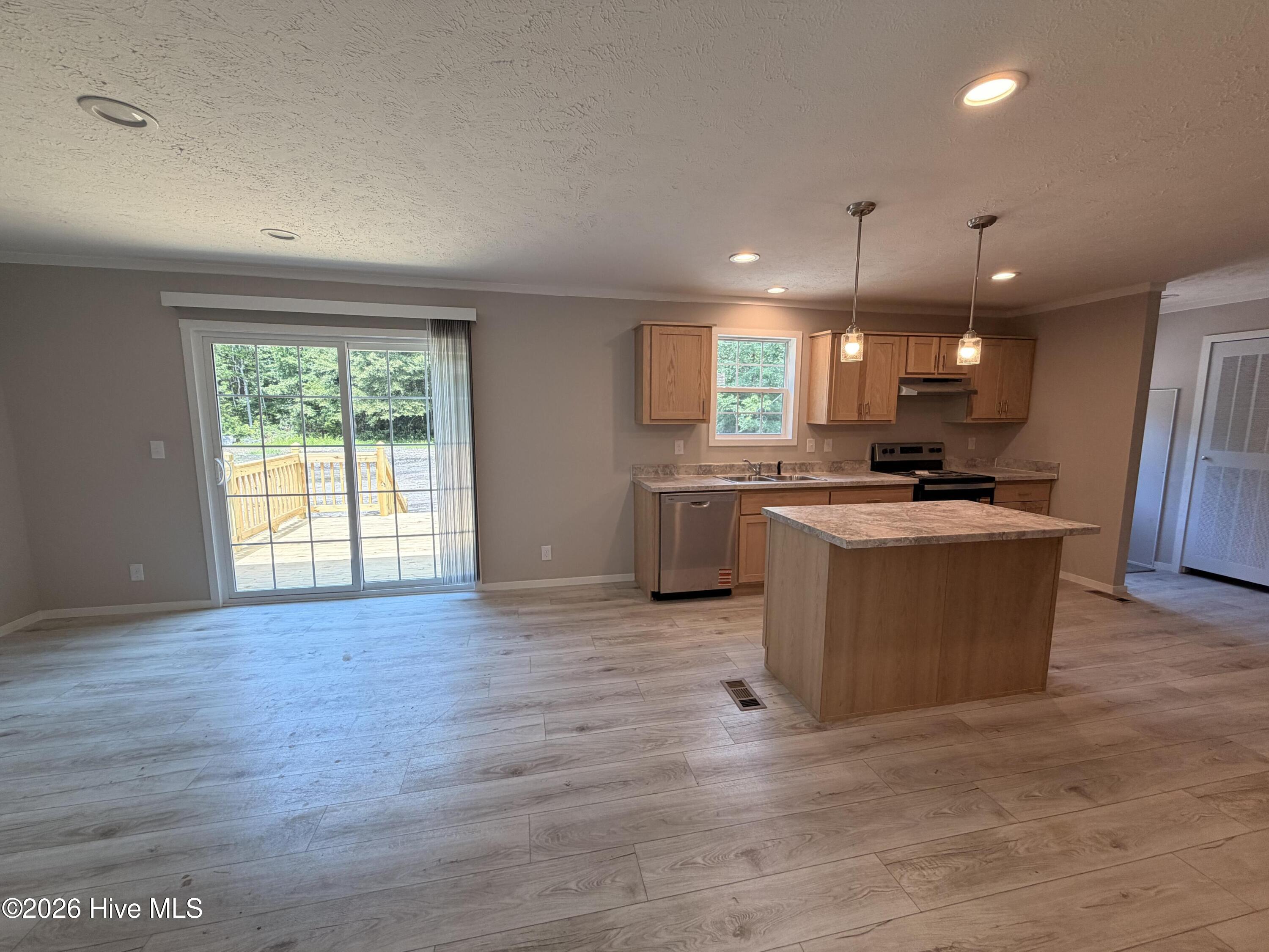 126 Tomlinson Lane Property Photo 6