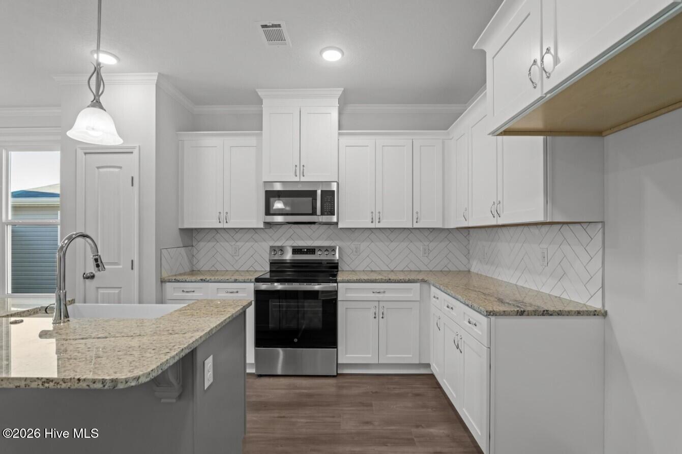 8163 Snelling Drive Property Photo 14