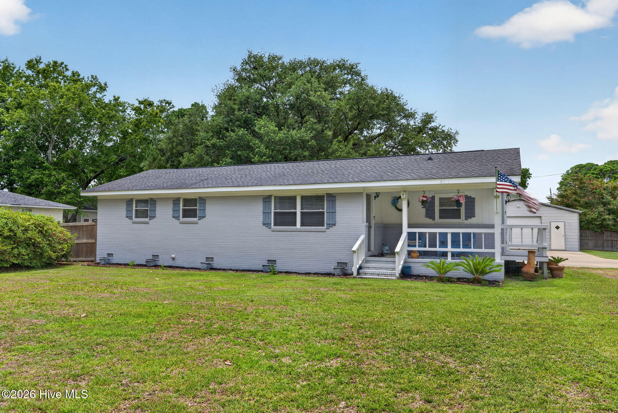 5012 Masonboro Loop Road Property Photo 1