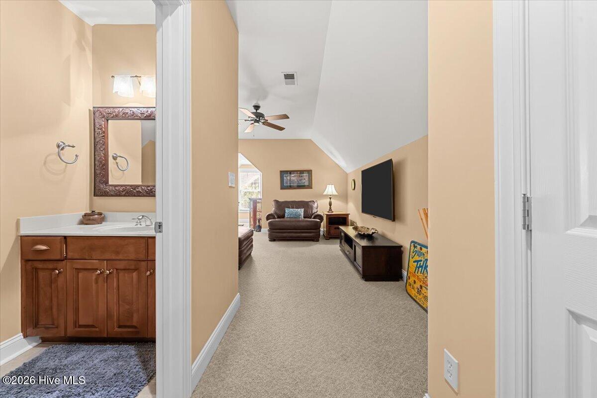 14 Rathlin Court Property Photo 37