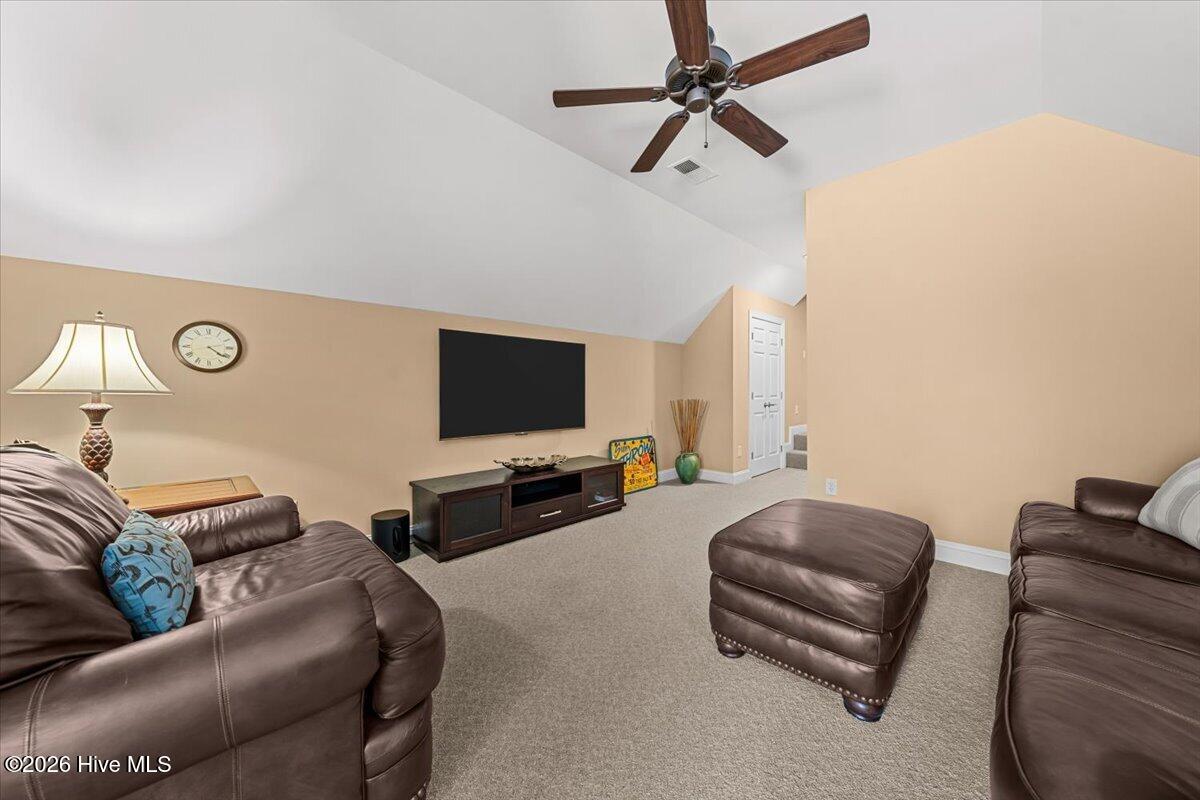 14 Rathlin Court Property Photo 43