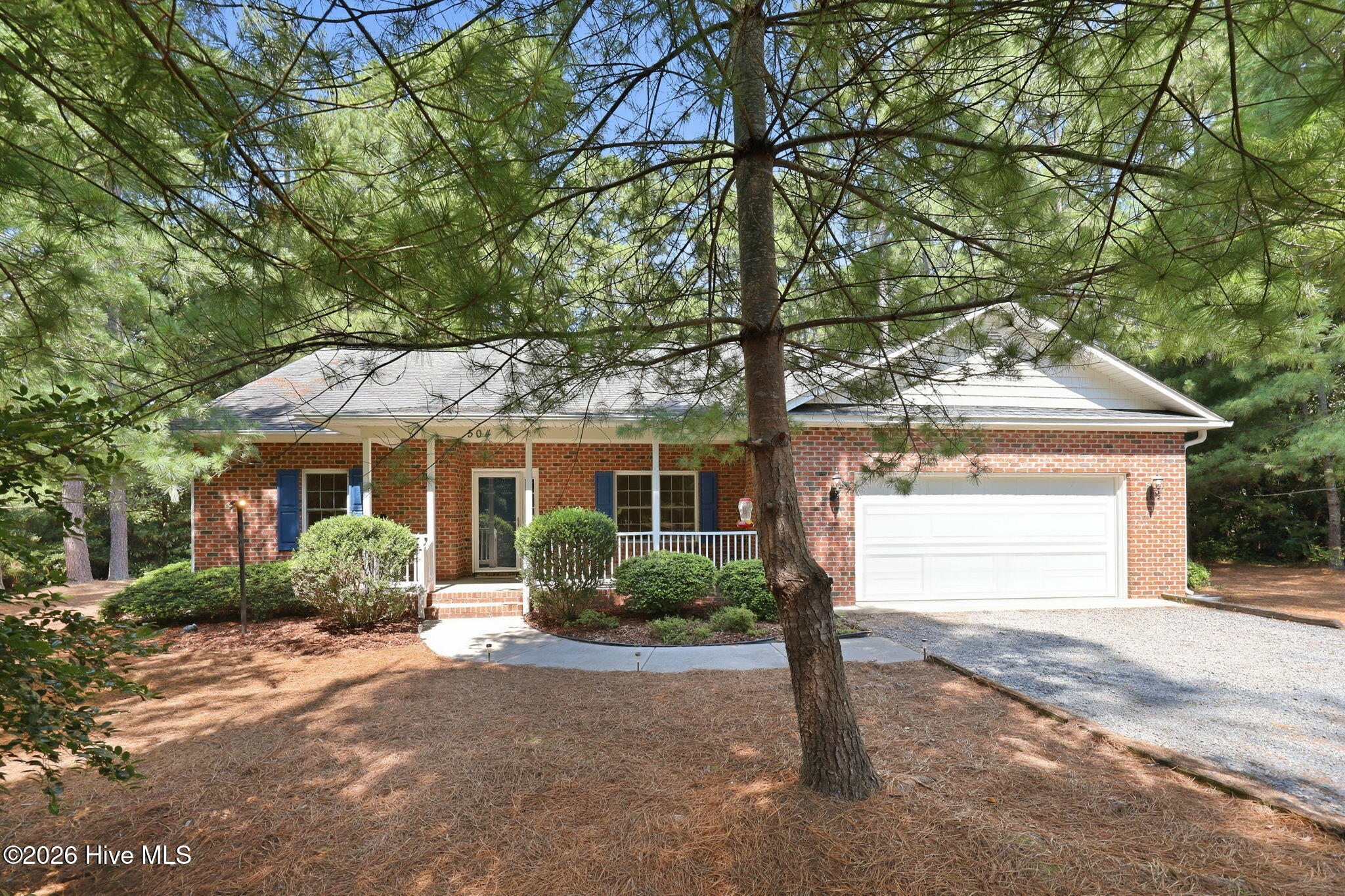 504 Shelton Drive Property Photo 2