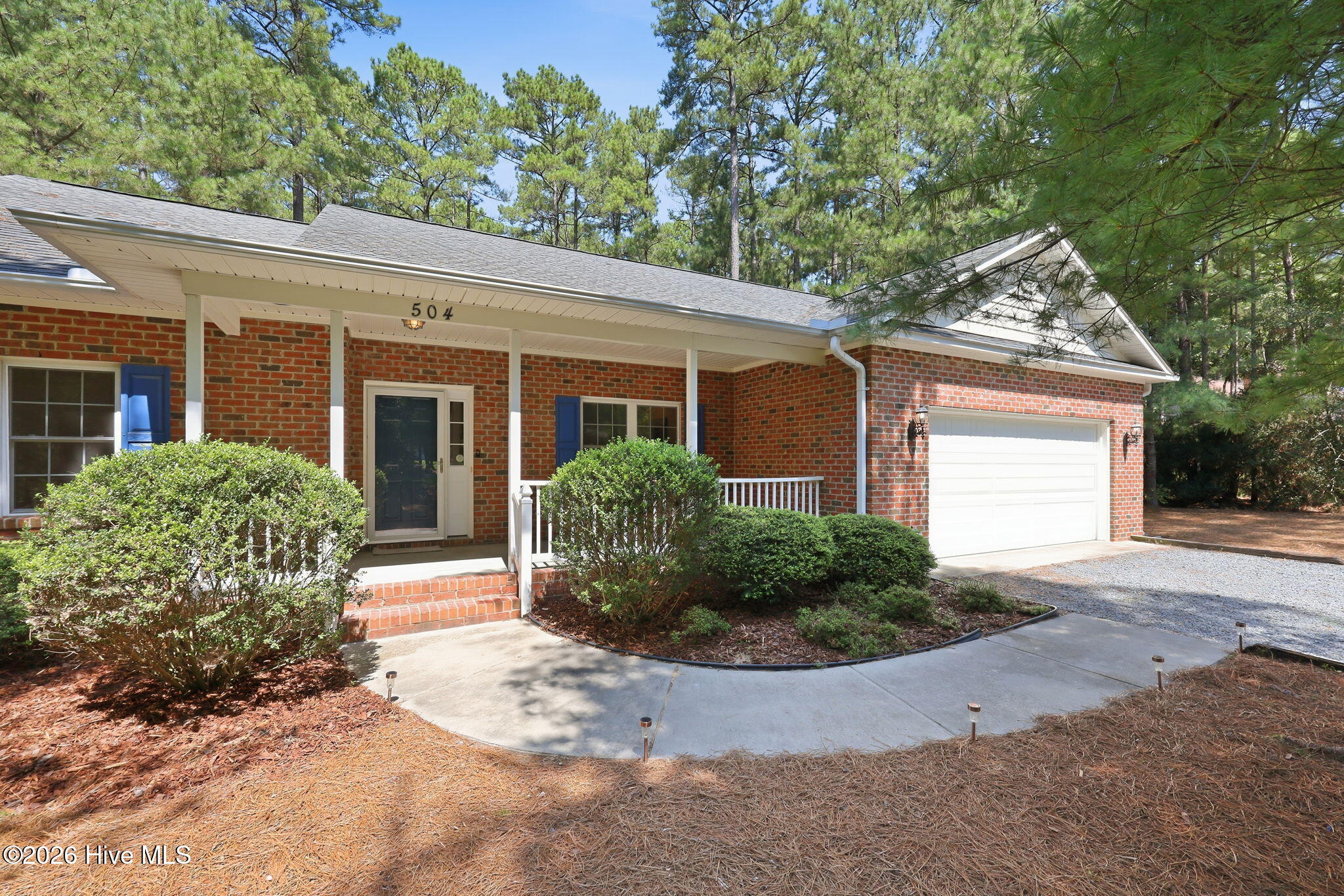 504 Shelton Drive Property Photo 4