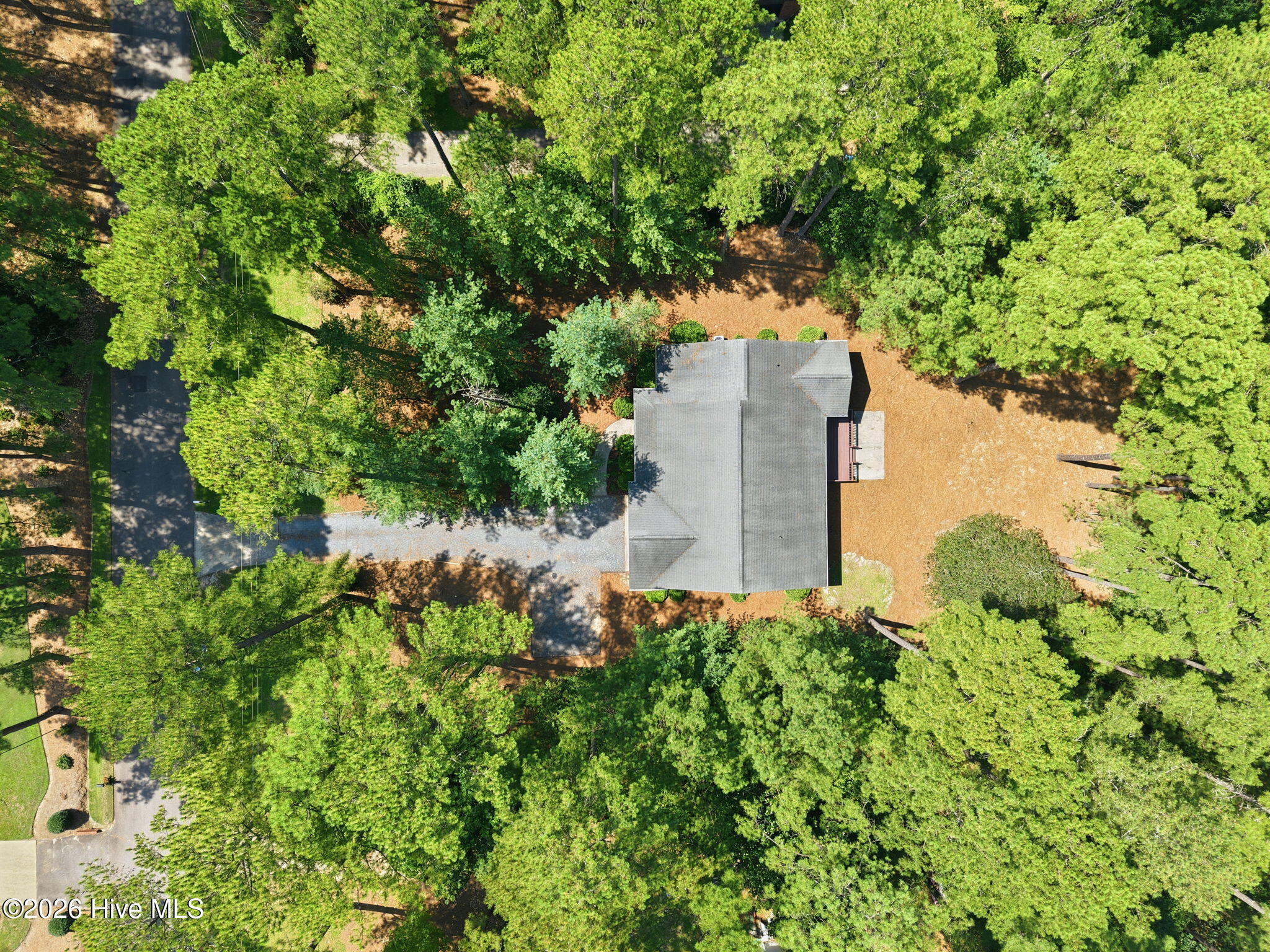 504 Shelton Drive Property Photo 8