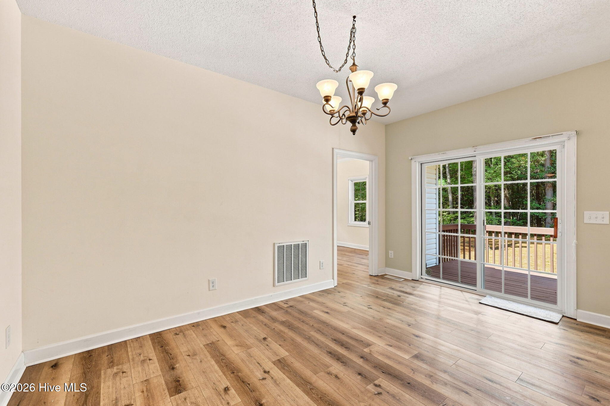 504 Shelton Drive Property Photo 21