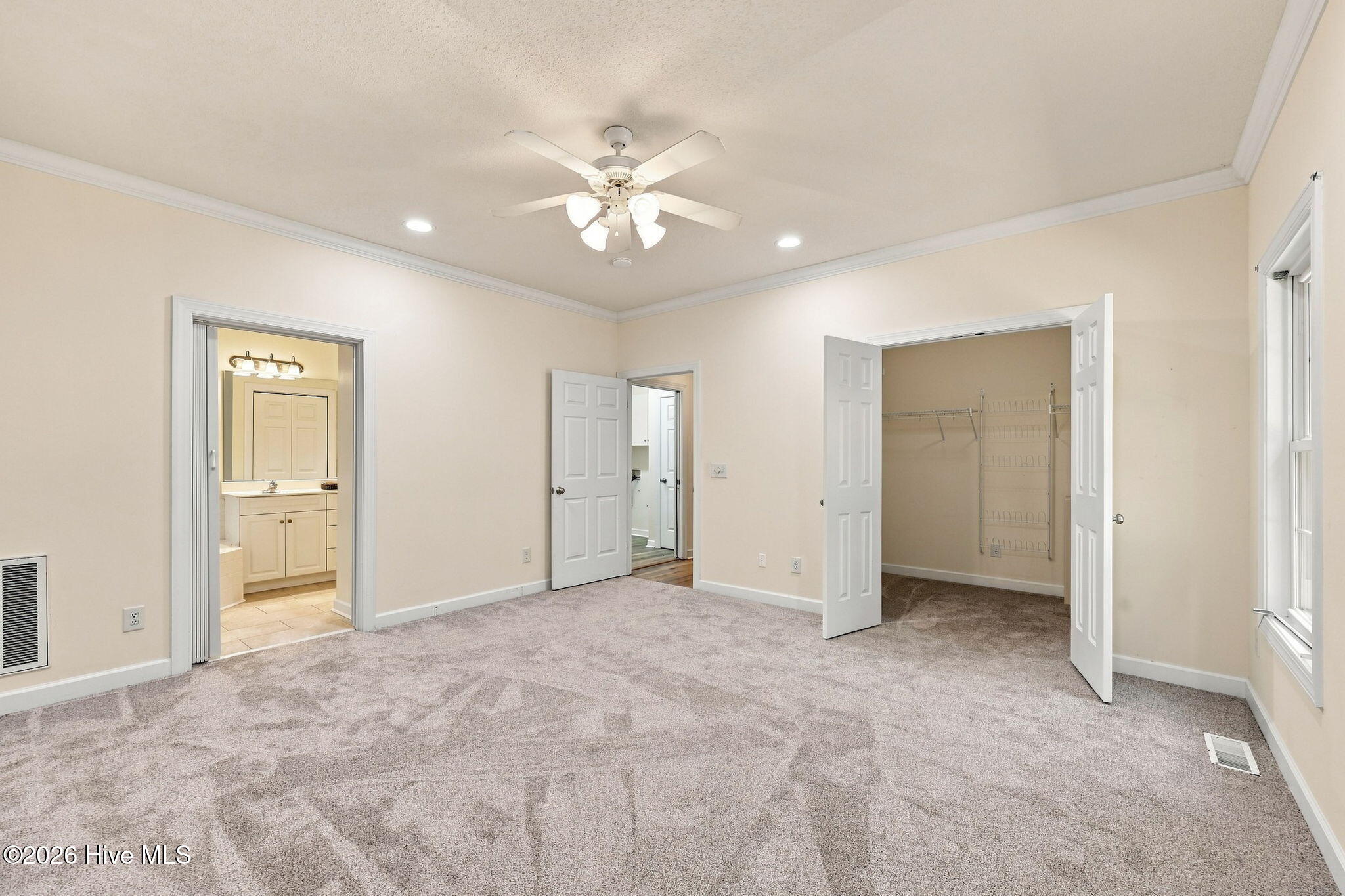 504 Shelton Drive Property Photo 41