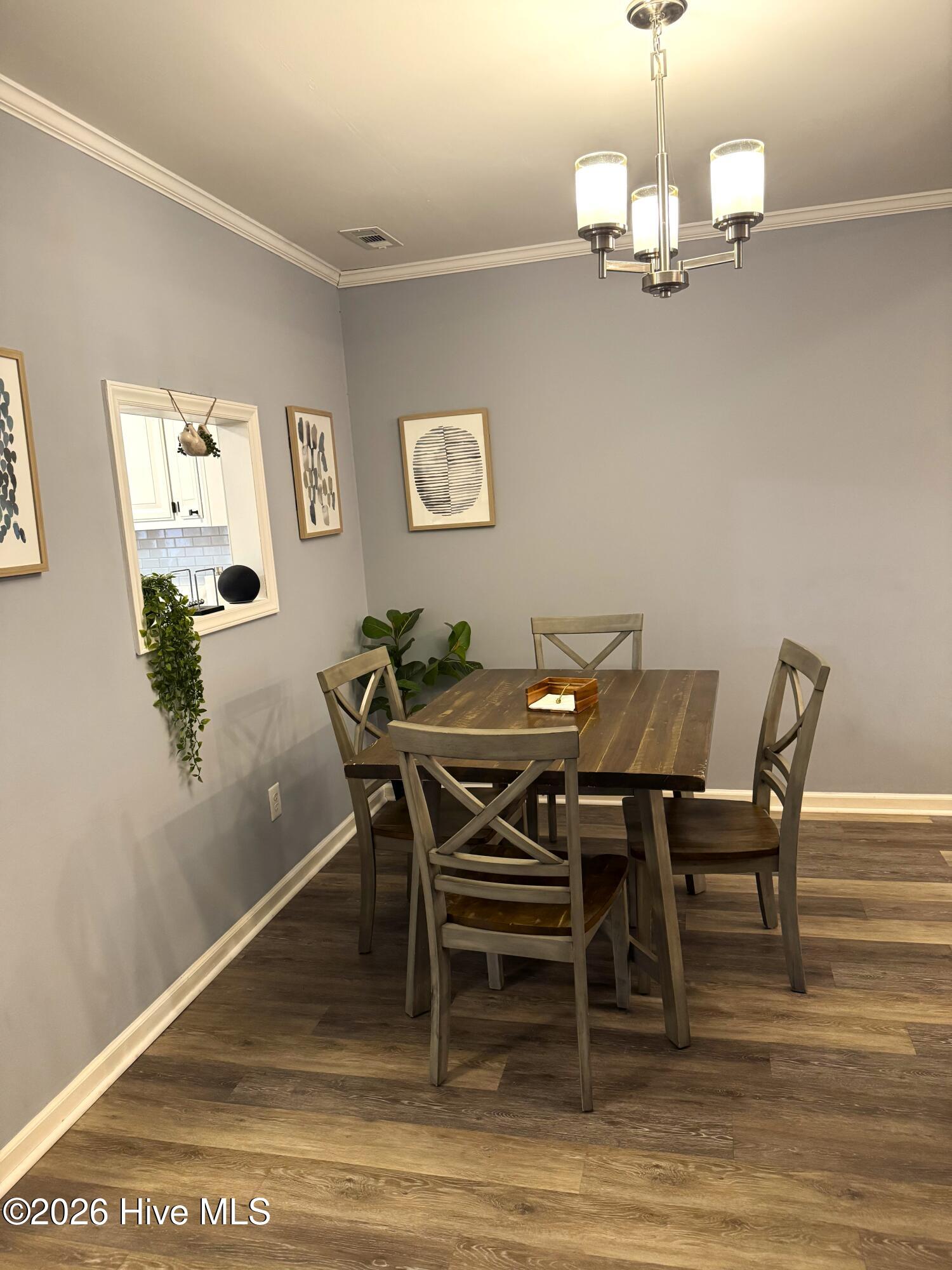 2 Palmetto Place Property Photo 6