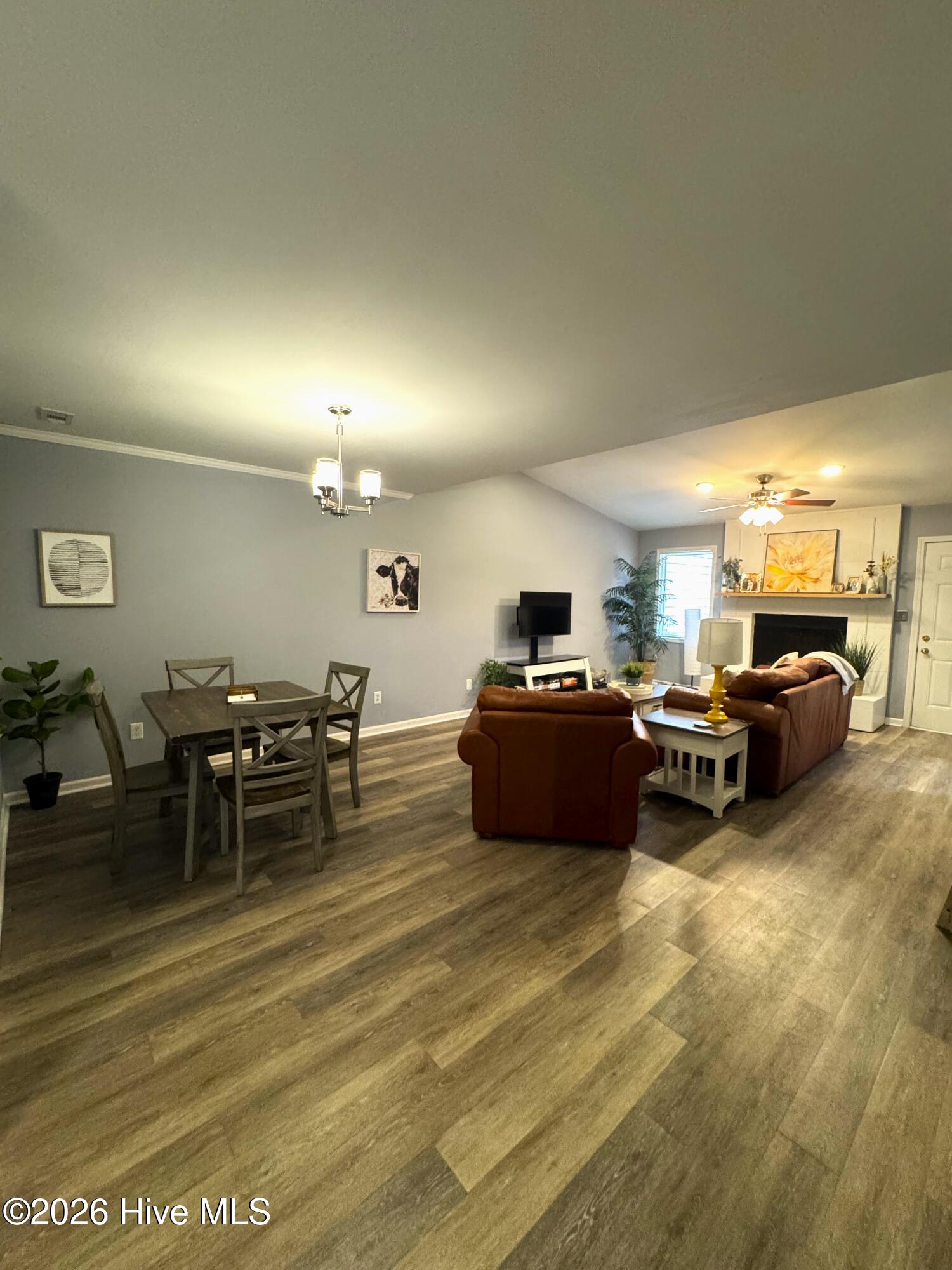 2 Palmetto Place Property Photo 8