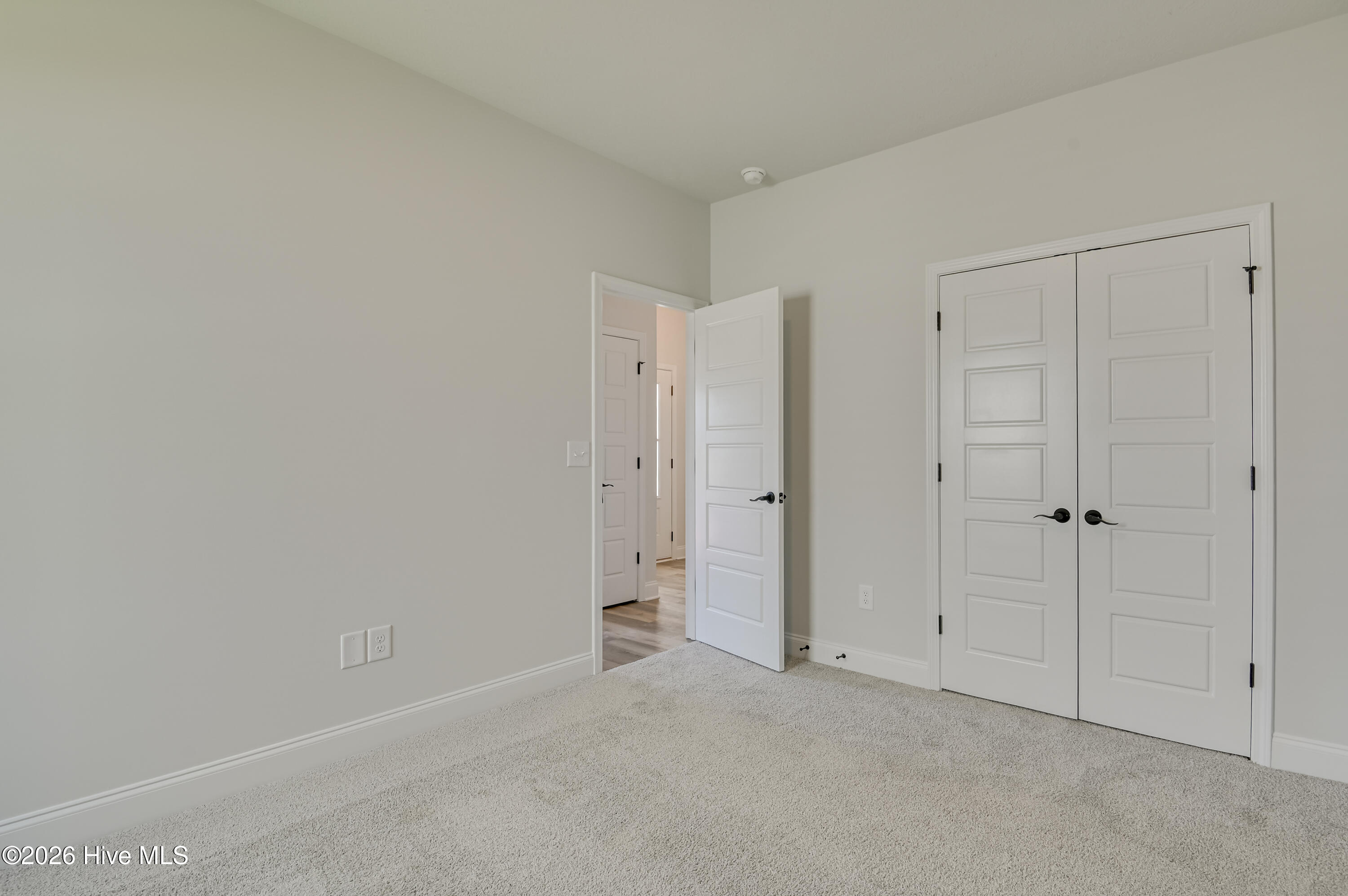 170 Traditions Drive Property Photo 7
