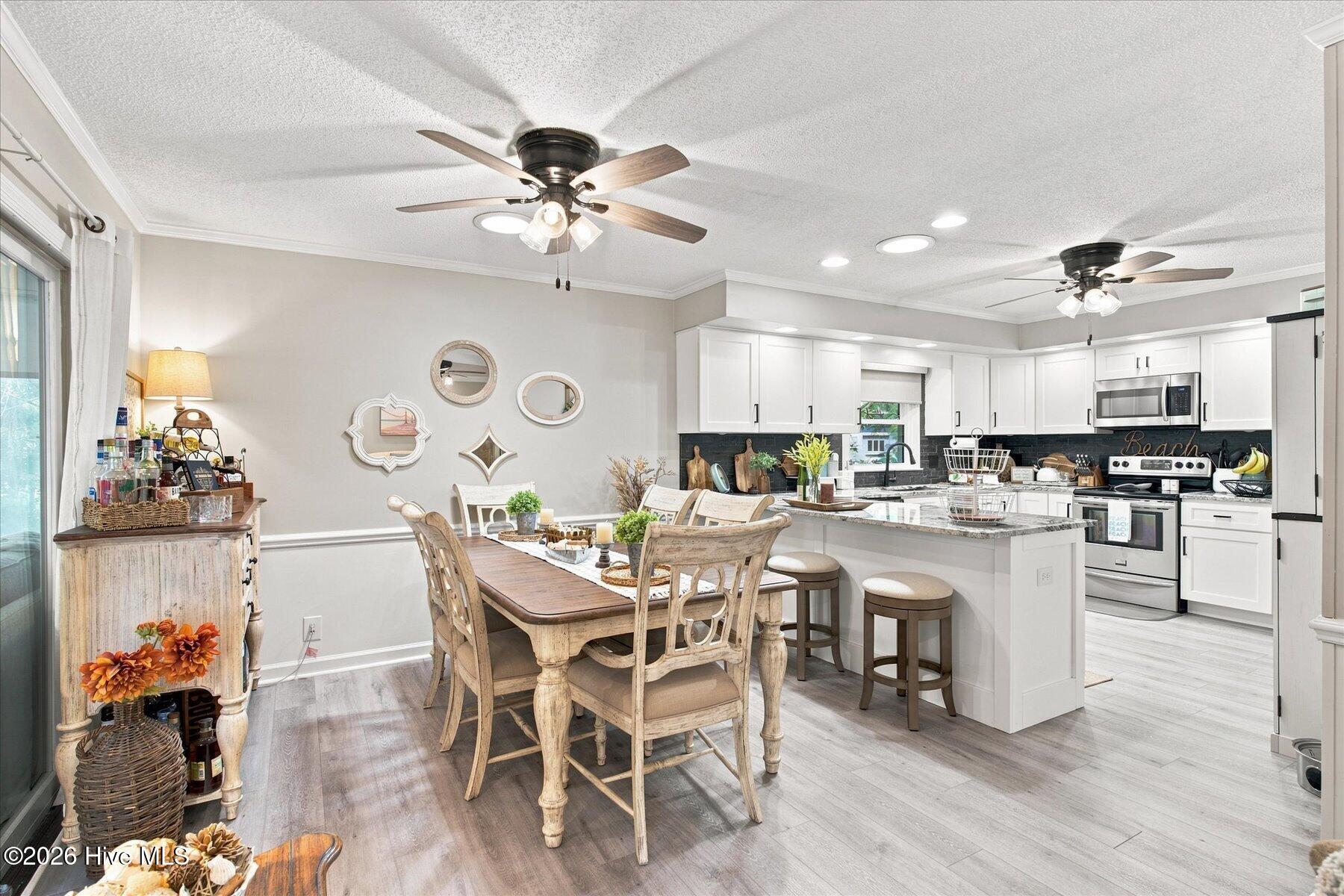 933 Green Pointe Drive Property Photo 10