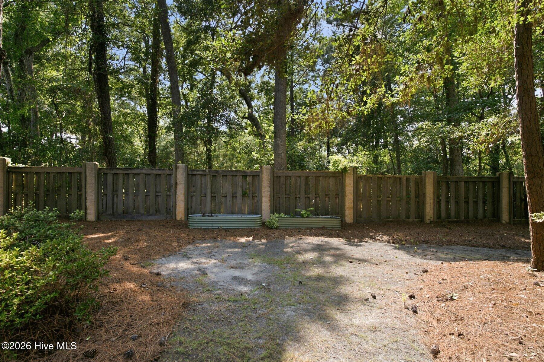 933 Green Pointe Drive Property Photo 44