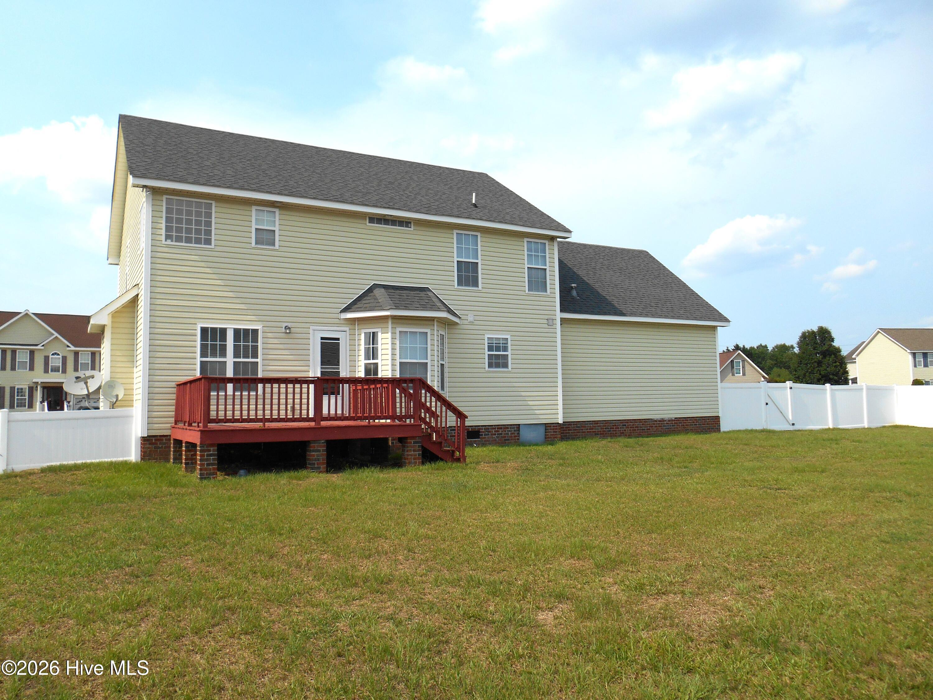 308 Barrel Drive Property Photo 5