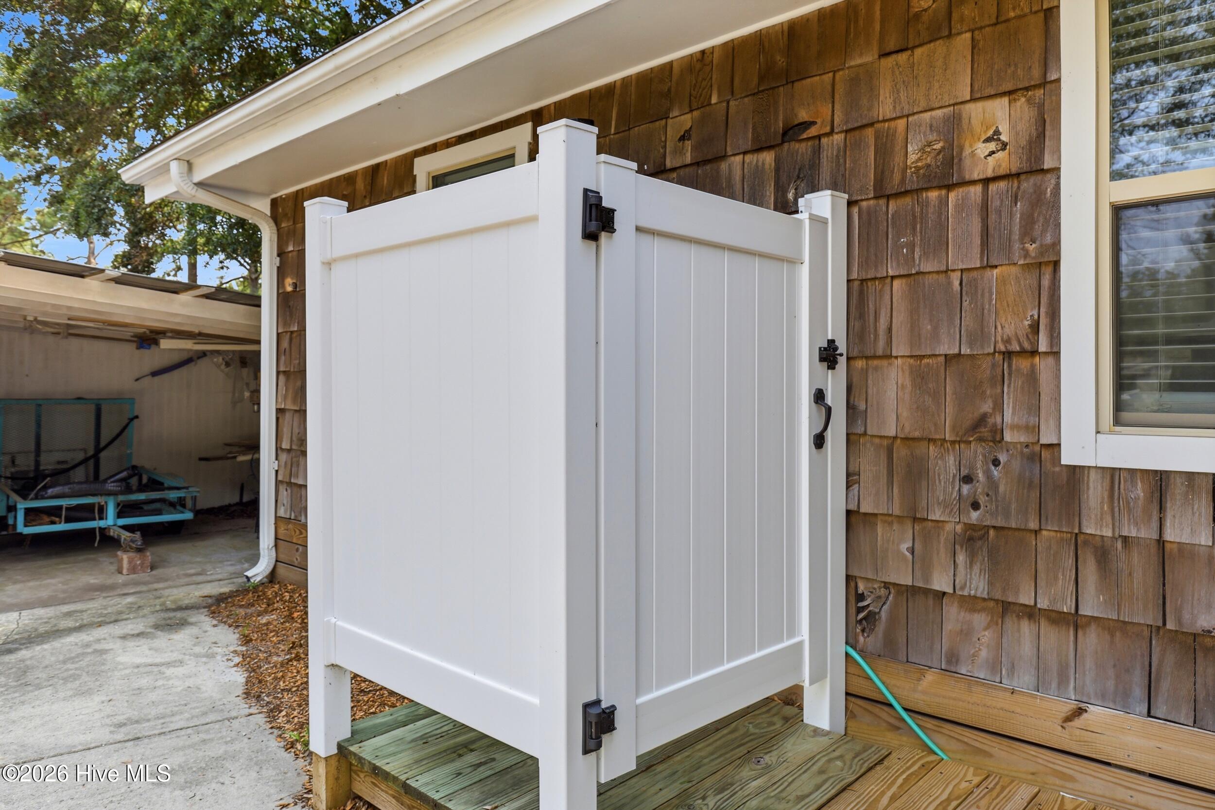 9081 Beach Drive Sw Property Photo 39